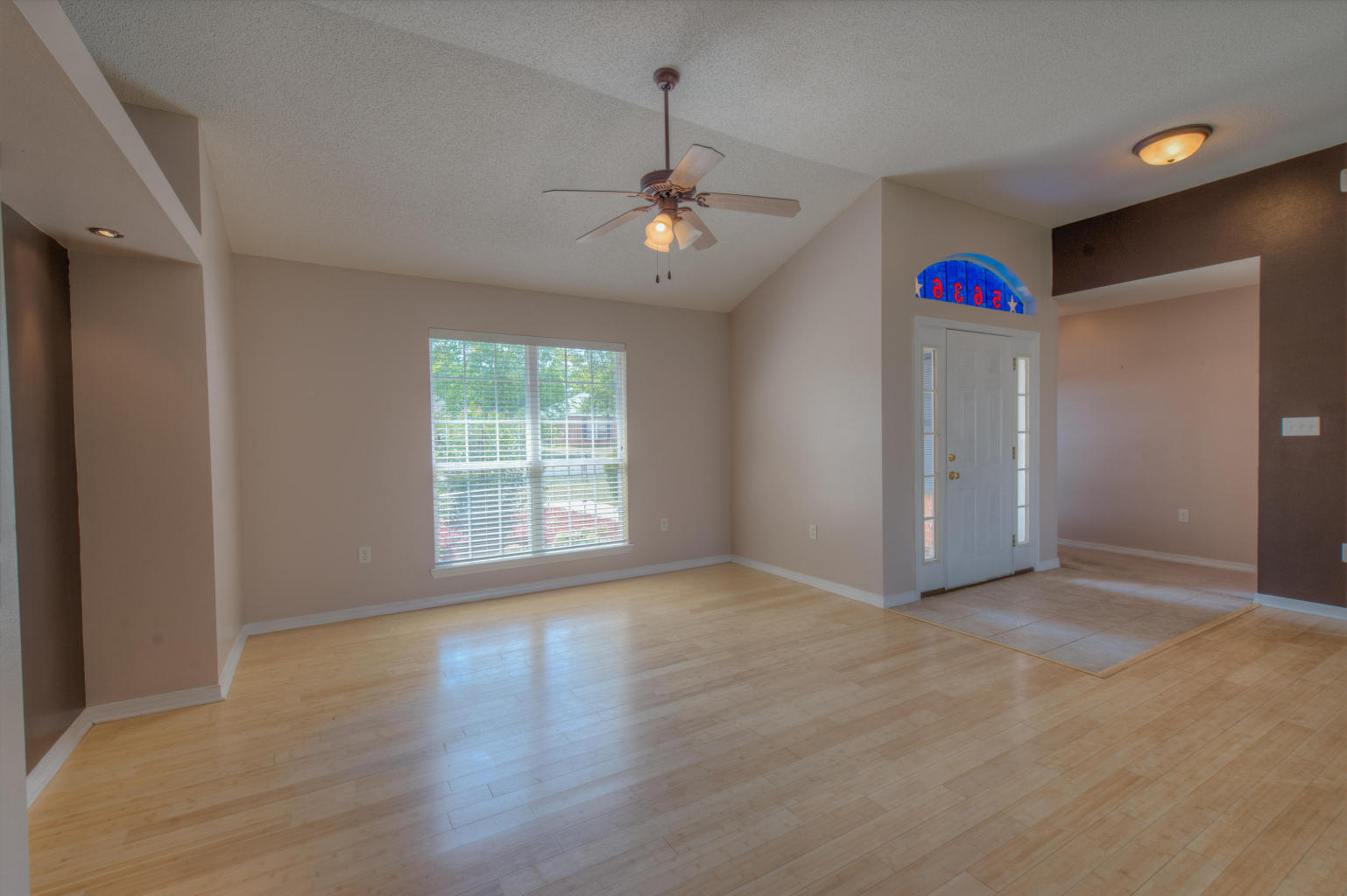 BROOKE ESTATES PH I - Residential Lease