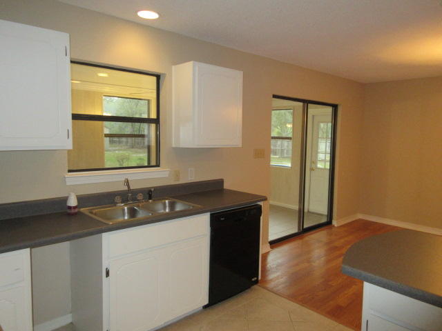 EAST BAY RIVER ESTATES - Residential