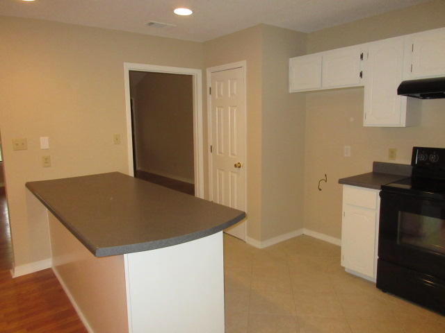 EAST BAY RIVER ESTATES - Residential
