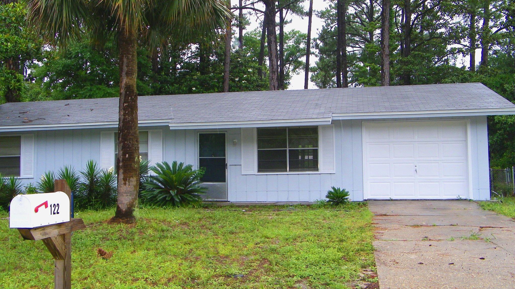 Single story 3 bedroom home located close to downtown Fort Walton Beach. Ranch style home with separate dining area and living room. Pets up to 50lbs allowed (yard is not fully fenced). *All Coastal Realty Services residents are enrolled in the Resident Benefits Package (RBP) which includes renters insurance, HVAC air filter delivery (for applicable properties) and our best-in-class resident rewards program, and much more! More details upon application.*