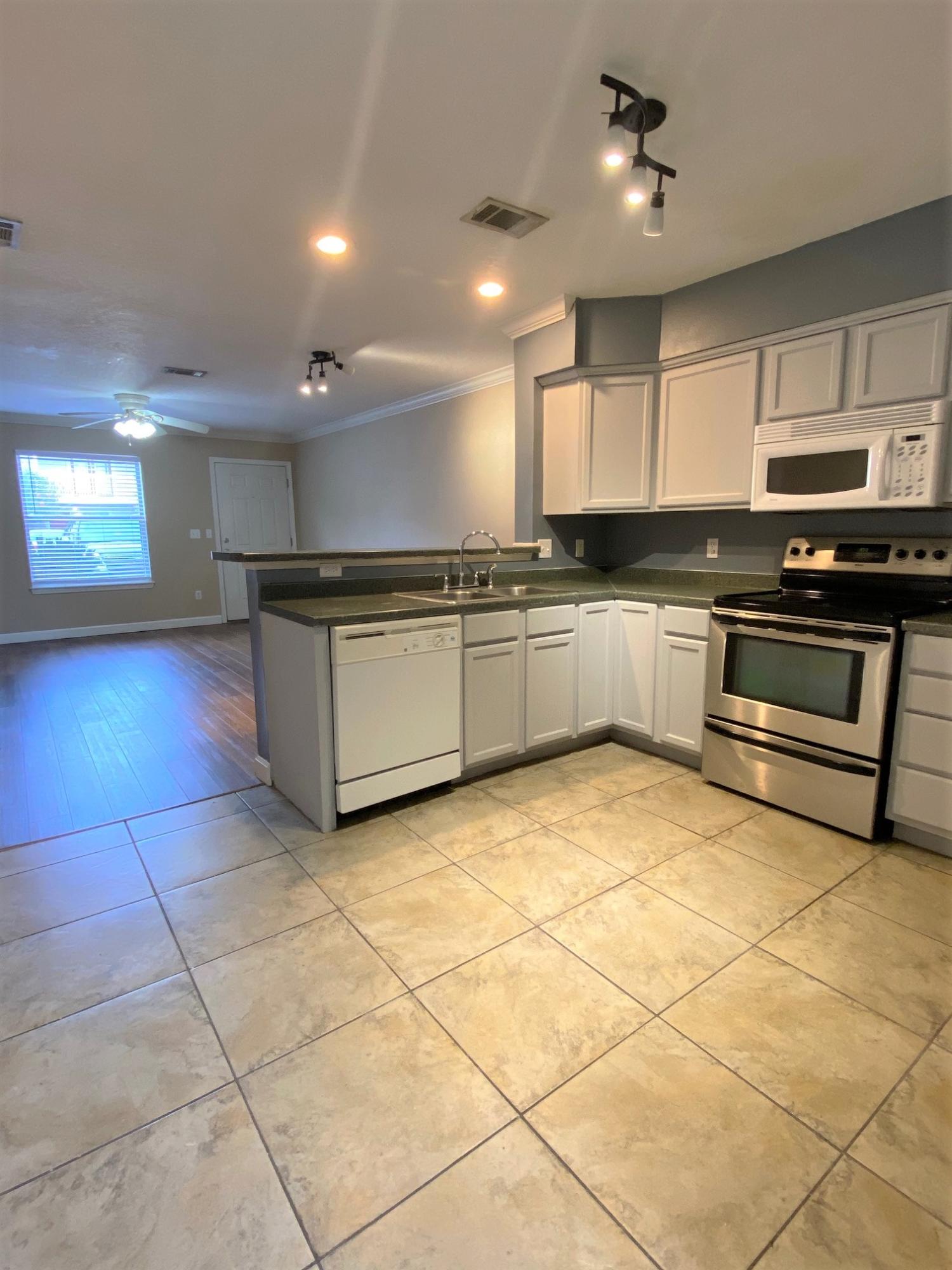 SHAY LIN T/H - Residential Lease