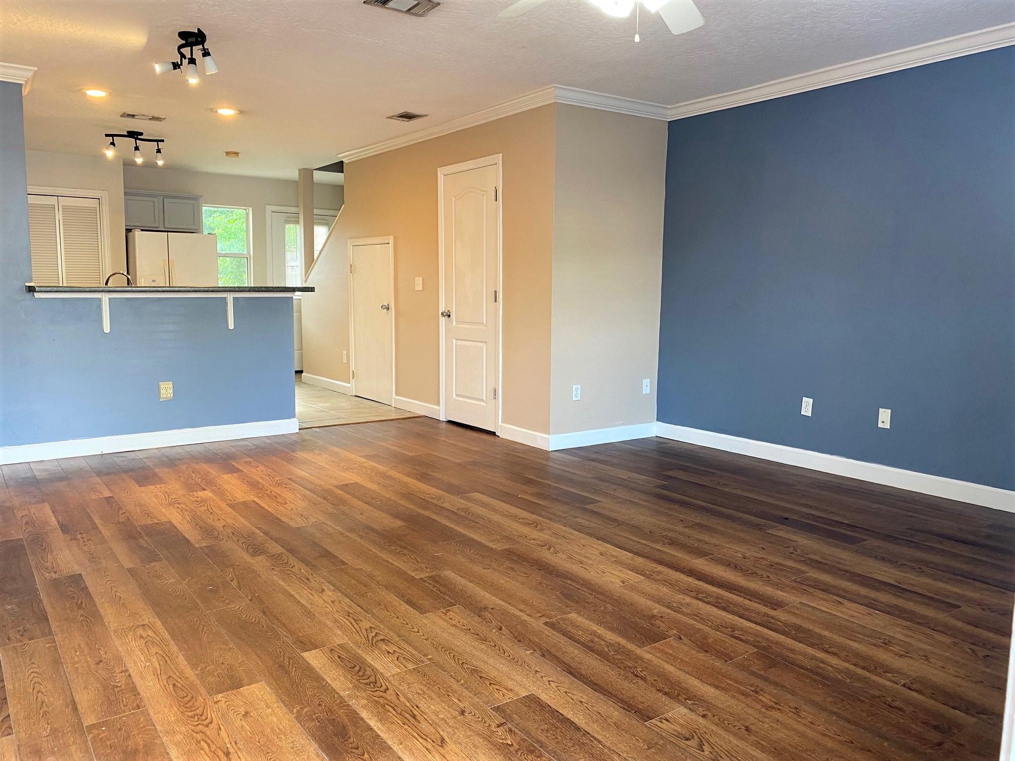 SHAY LIN T/H - Residential Lease