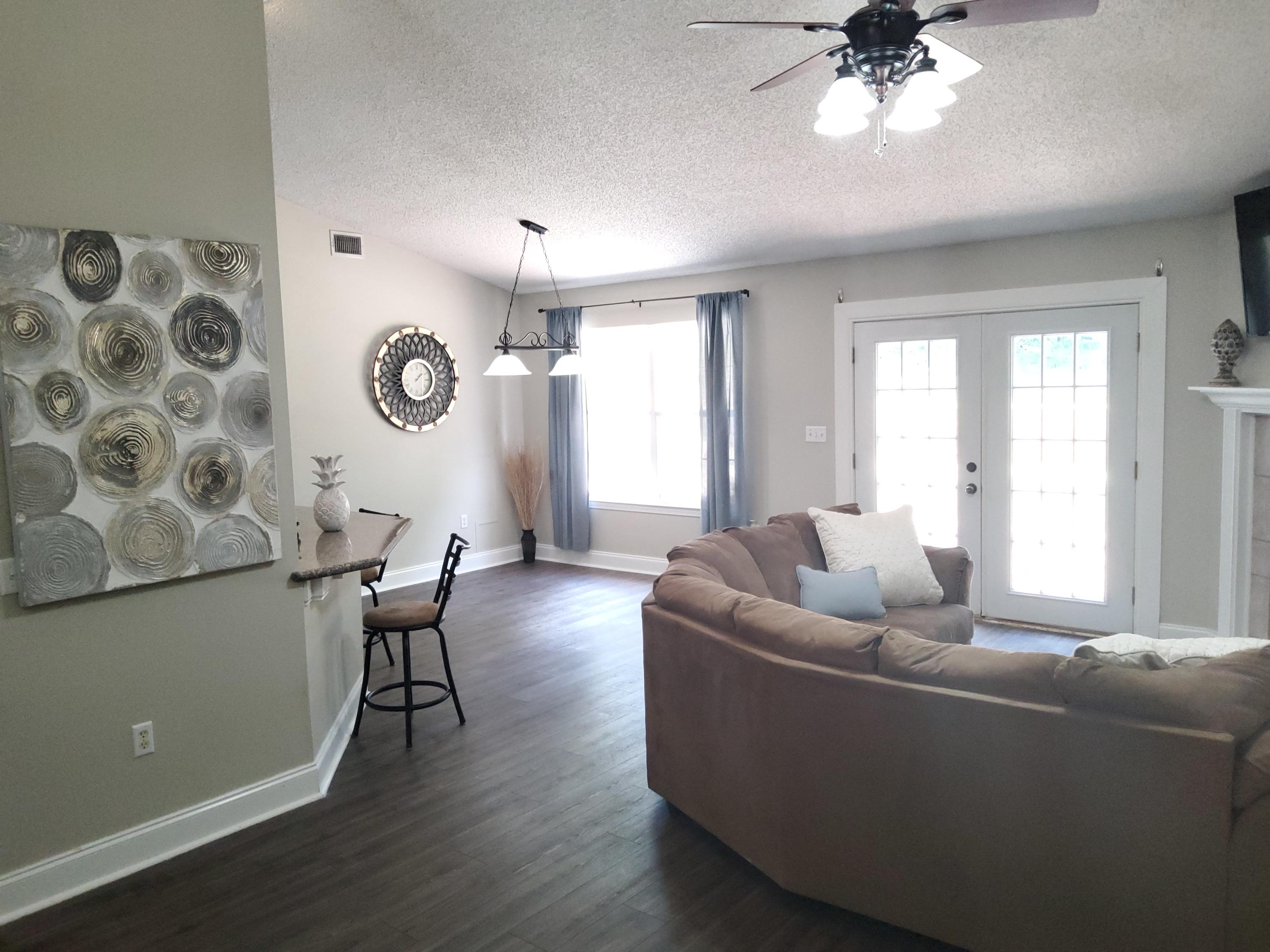 RIVERCHASE S/D PH 1 - Residential