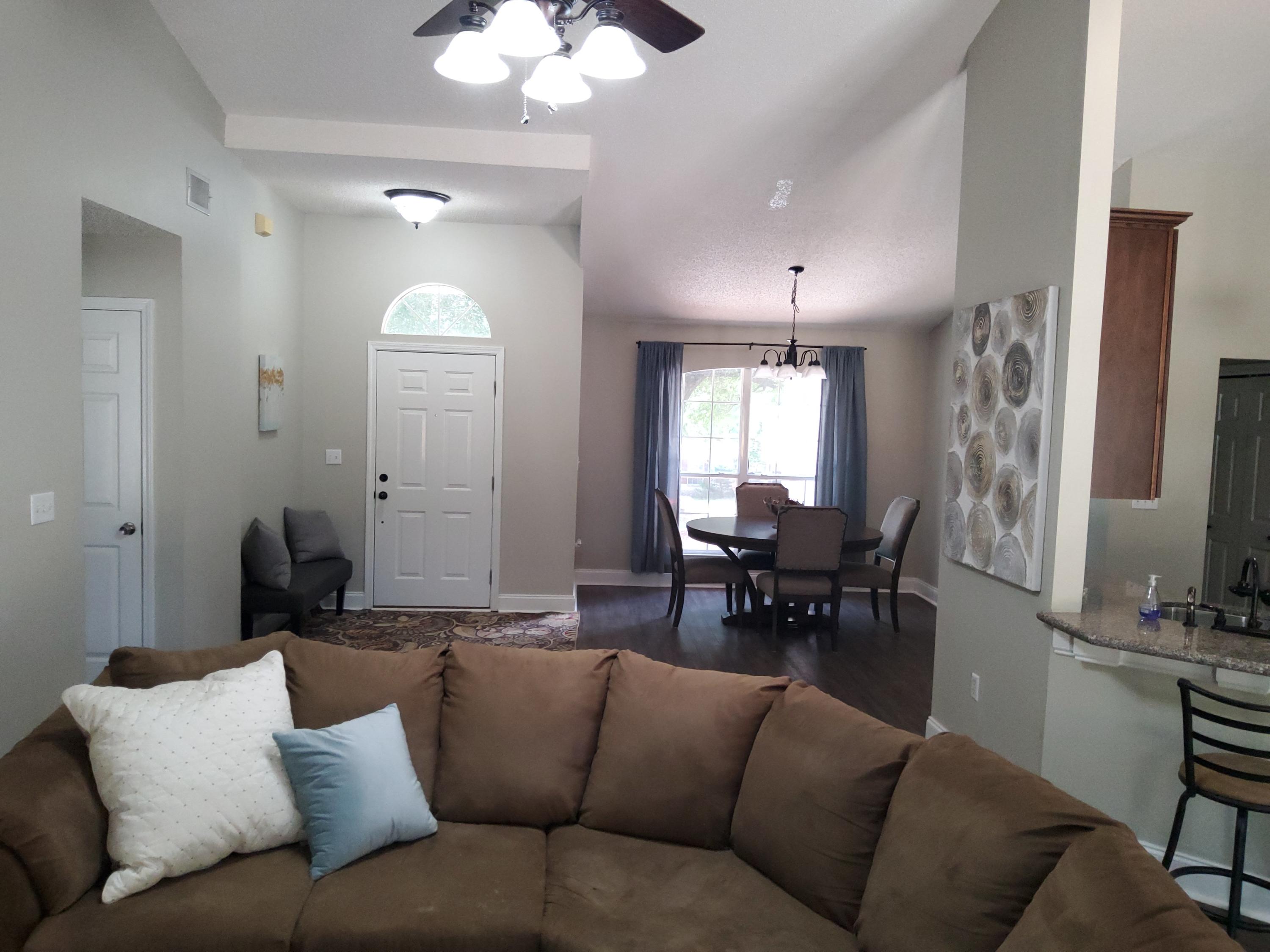RIVERCHASE S/D PH 1 - Residential