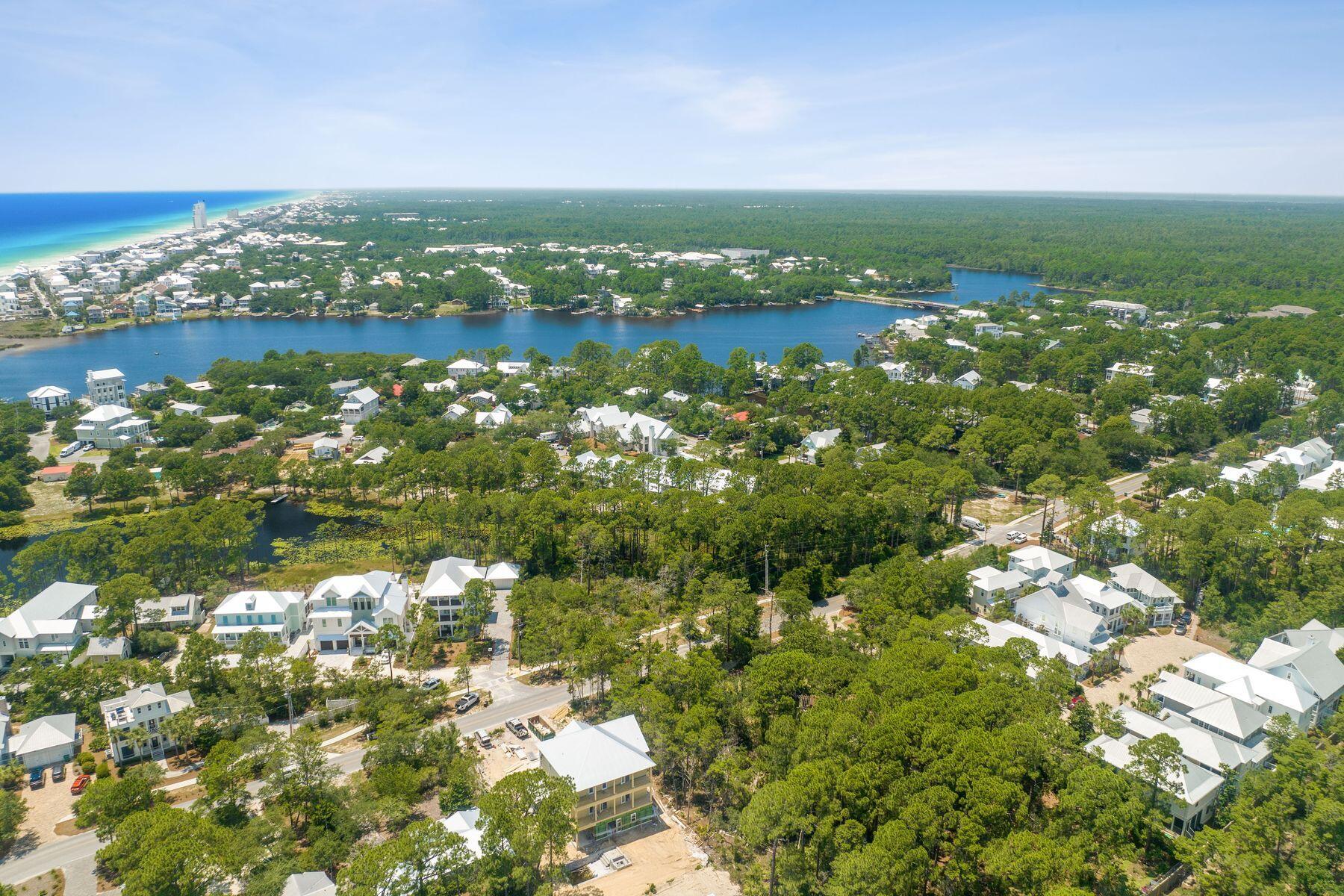 EASTERN LAKE ESTATES - Land