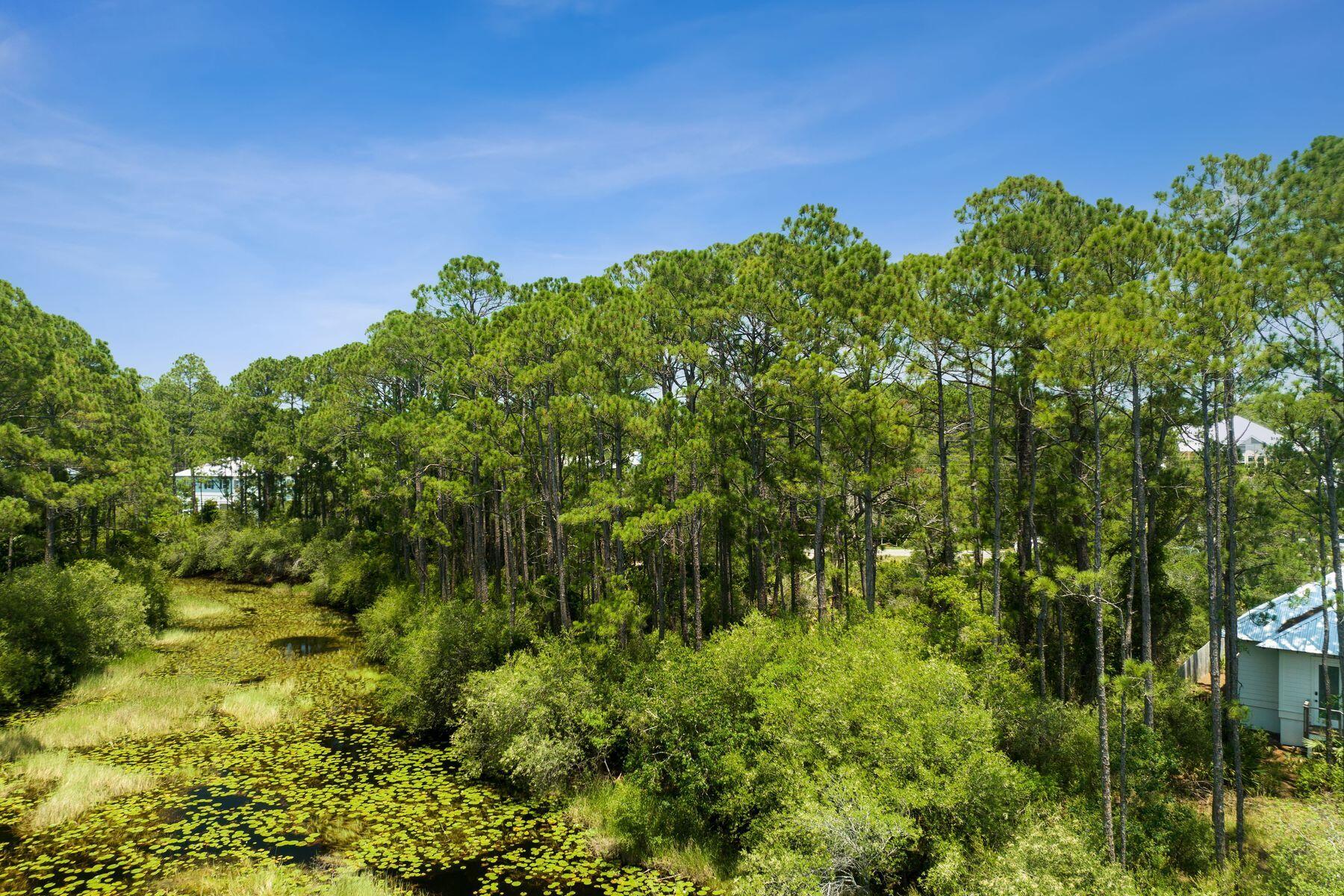 EASTERN LAKE ESTATES - Land