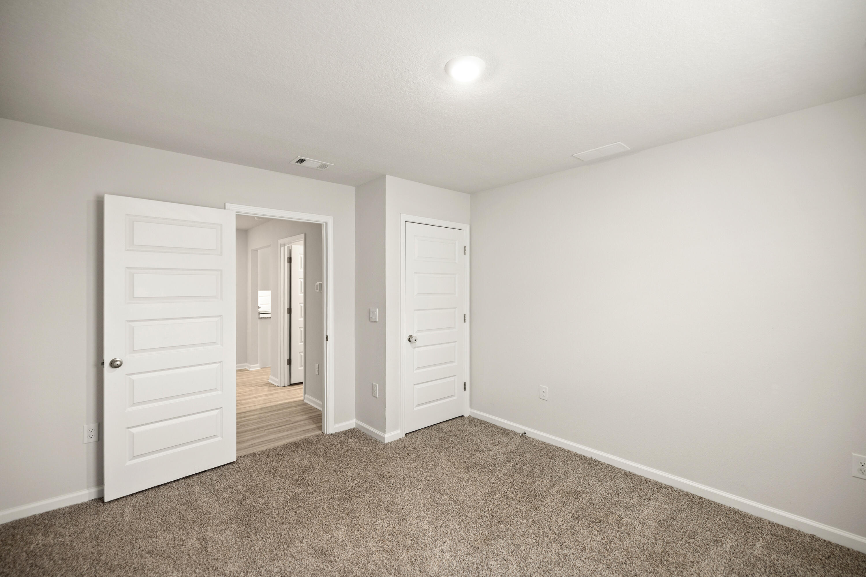 SHOAL RIVER LANDING - Residential Lease