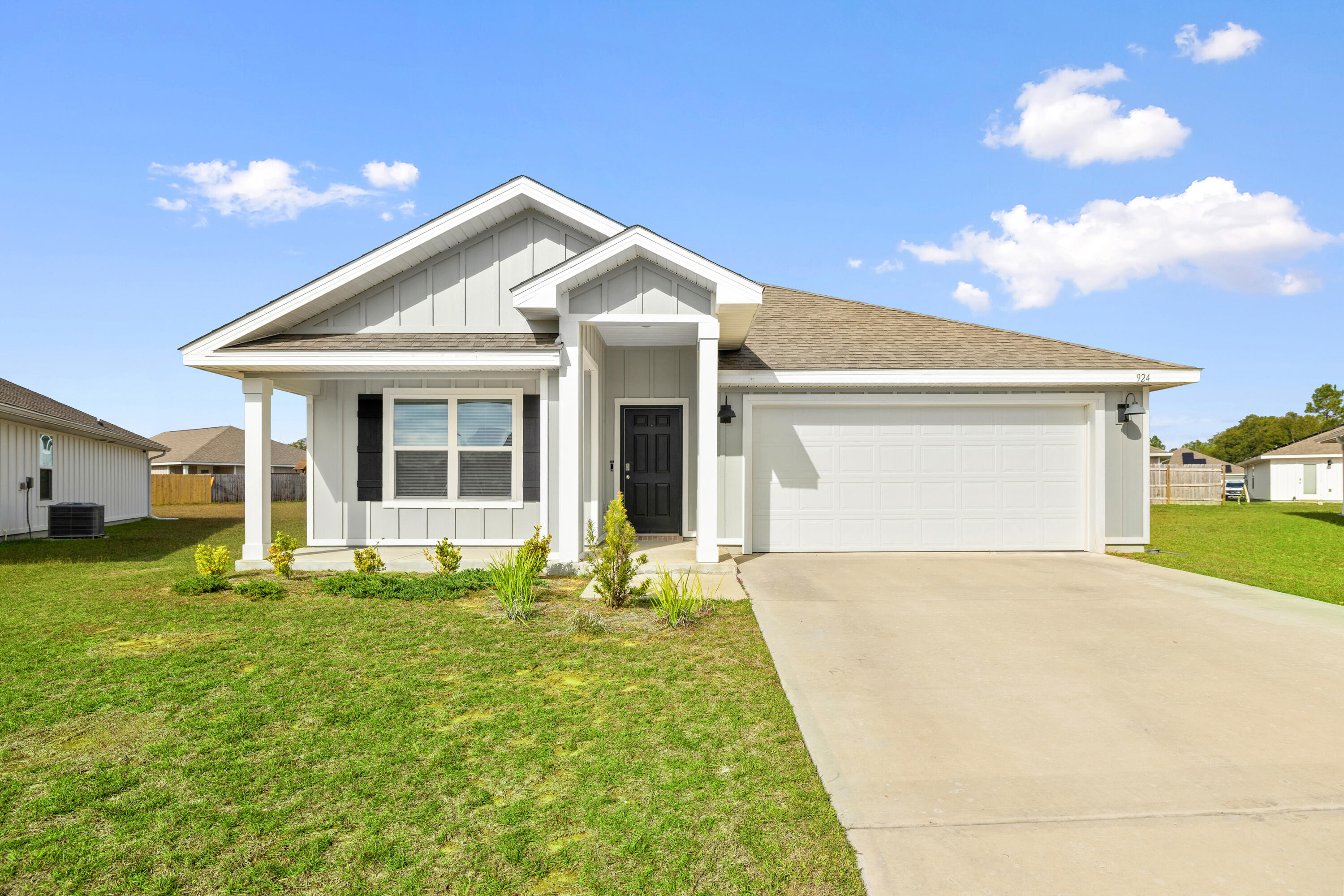 SHOAL RIVER LANDING - Residential Lease