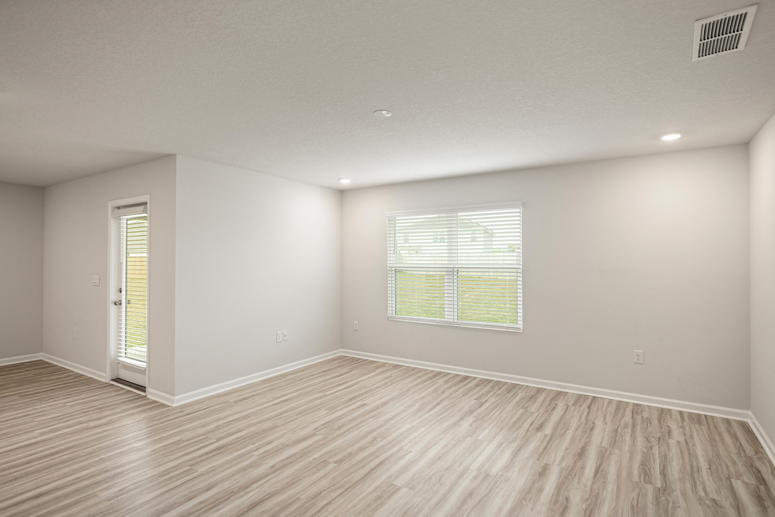 SHOAL RIVER LANDING - Residential Lease