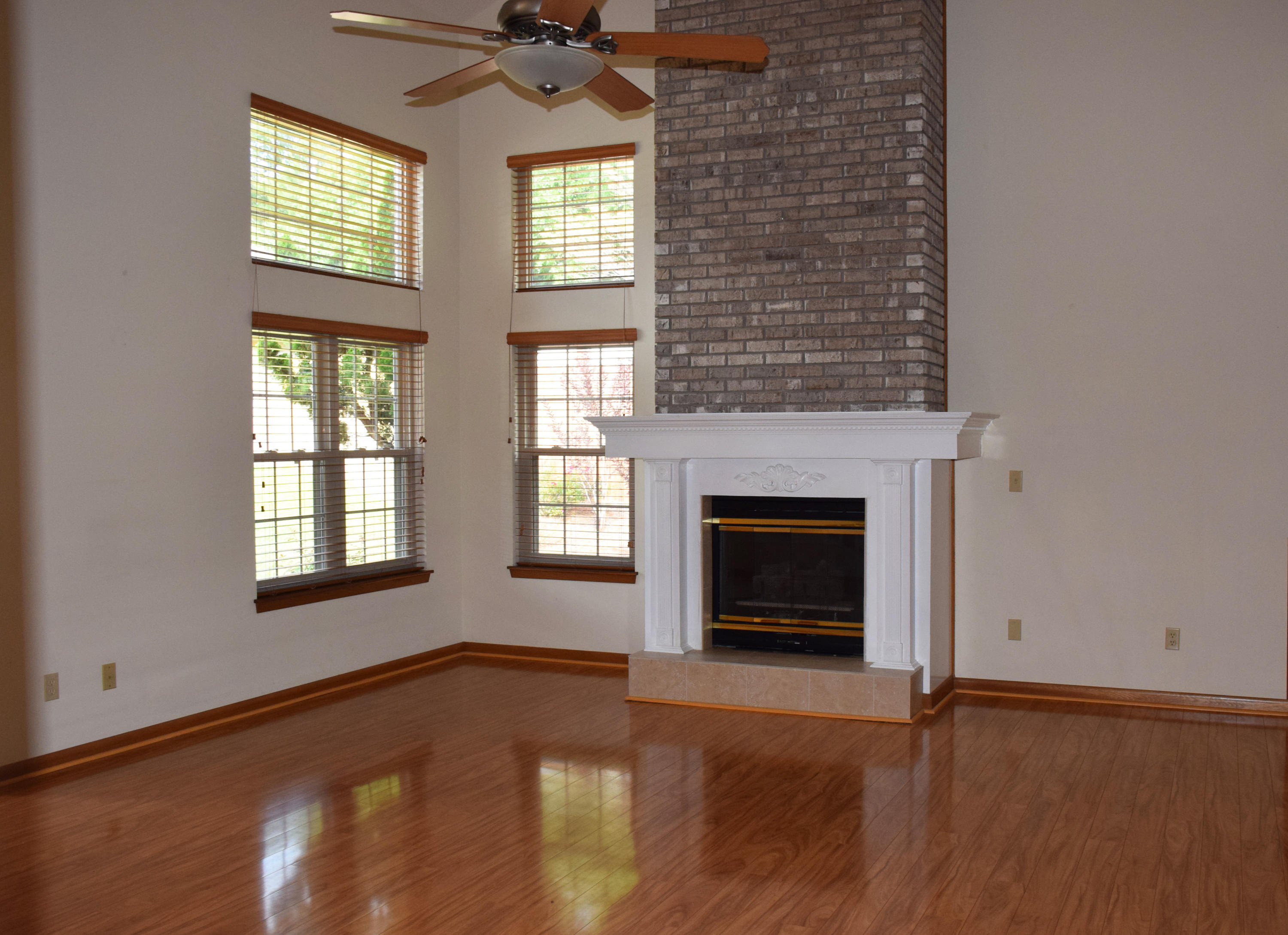 ROCKYWOOD PH 4 - Residential