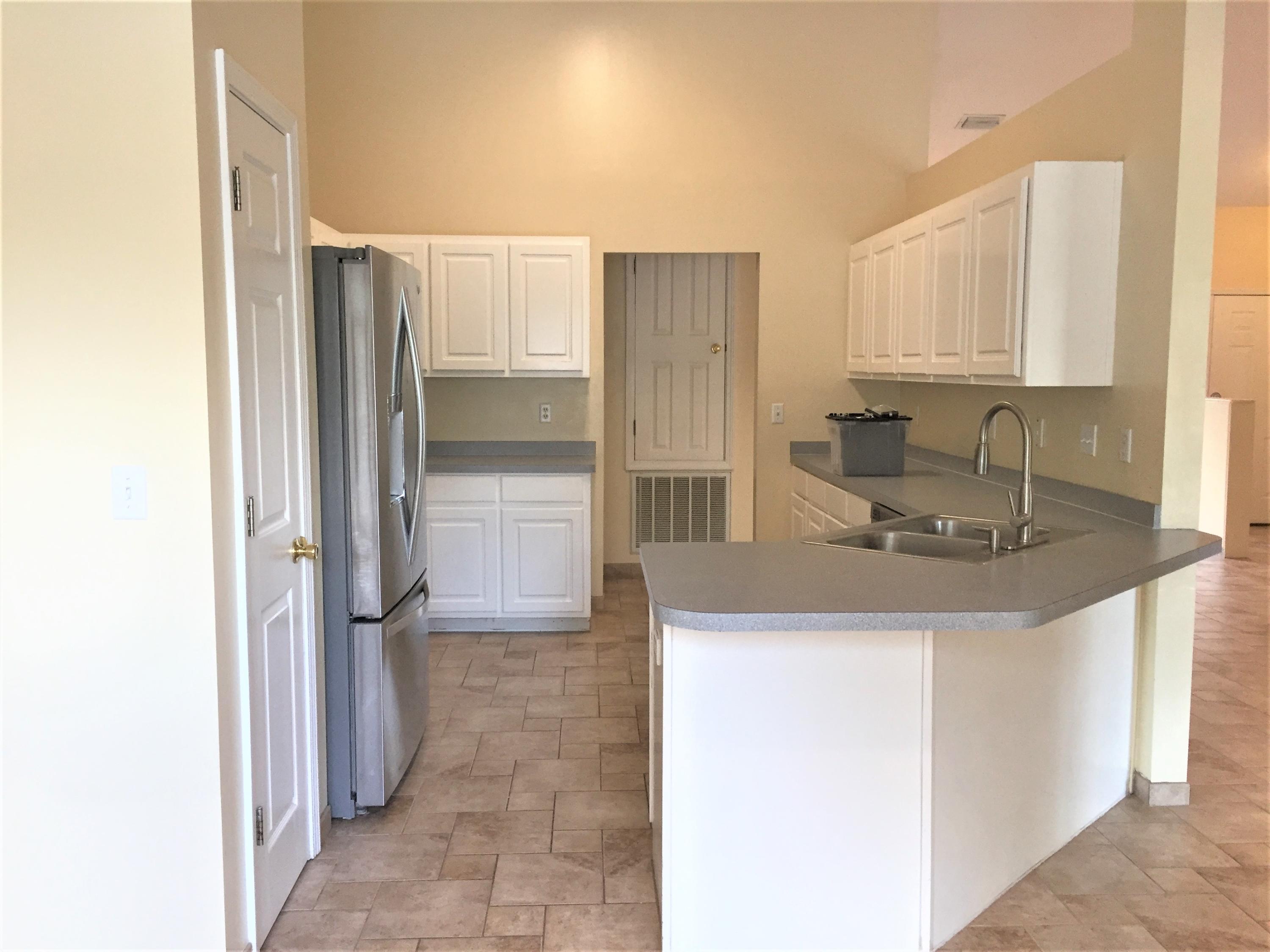 SUGAR CREEK S/D - Residential Lease