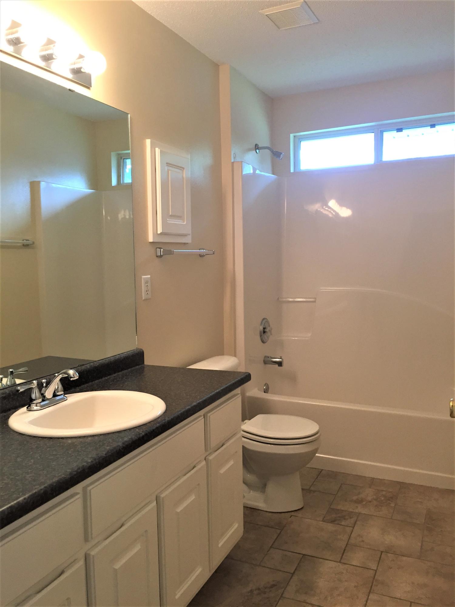 SUGAR CREEK S/D - Residential Lease