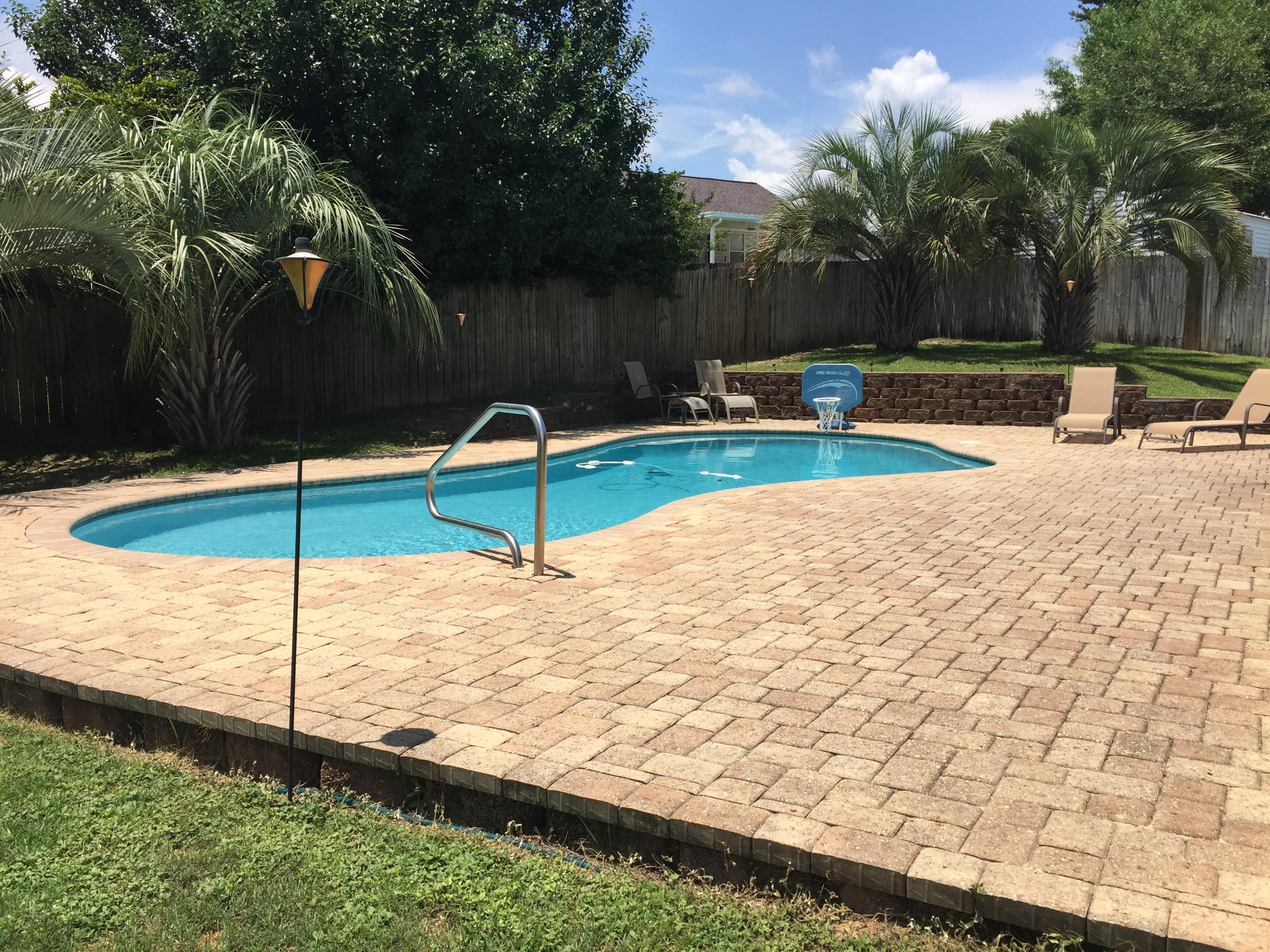SUGAR CREEK S/D - Residential Lease