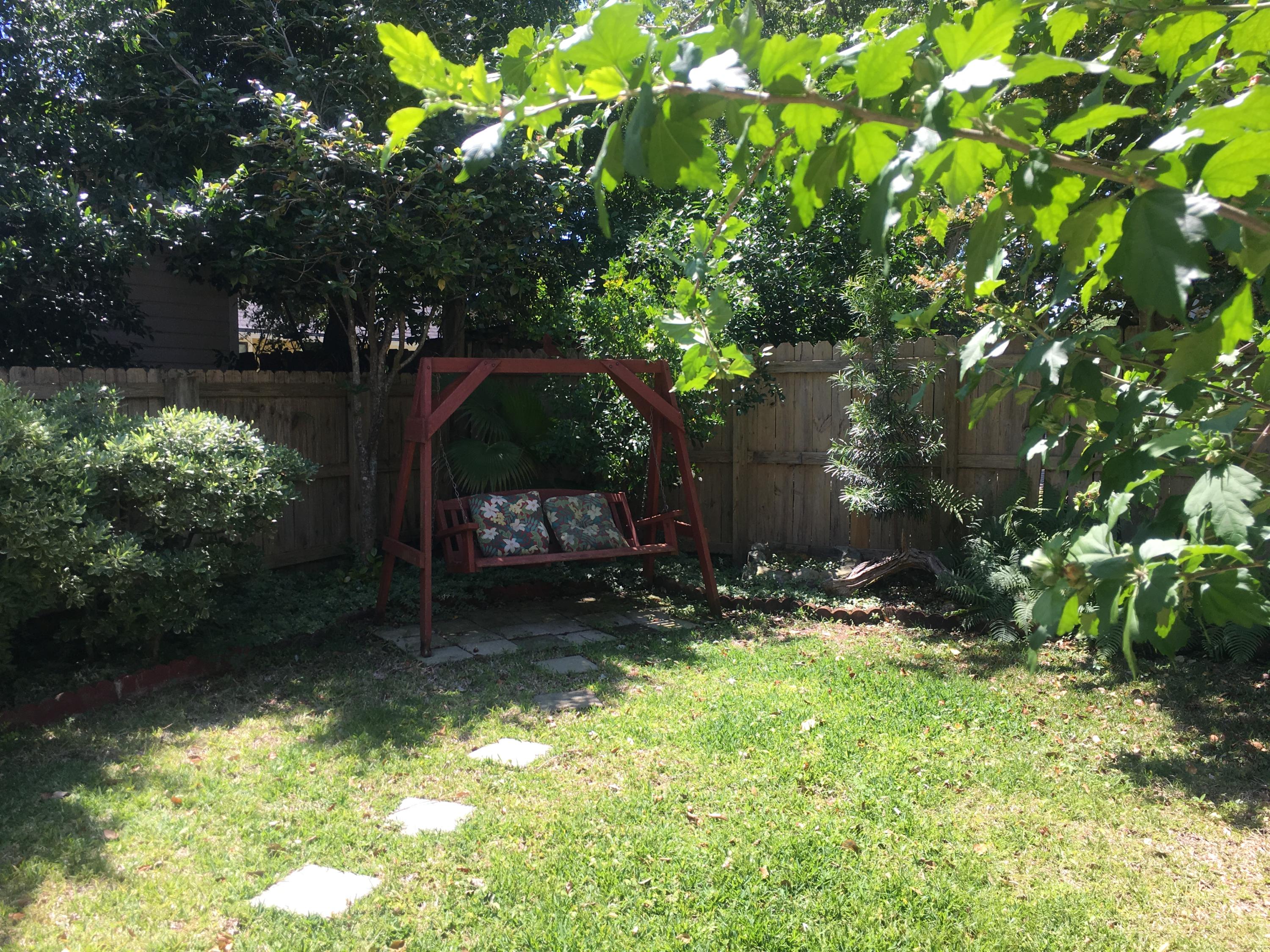 RUSHLIN PARK S/D PH 2 - Residential Lease