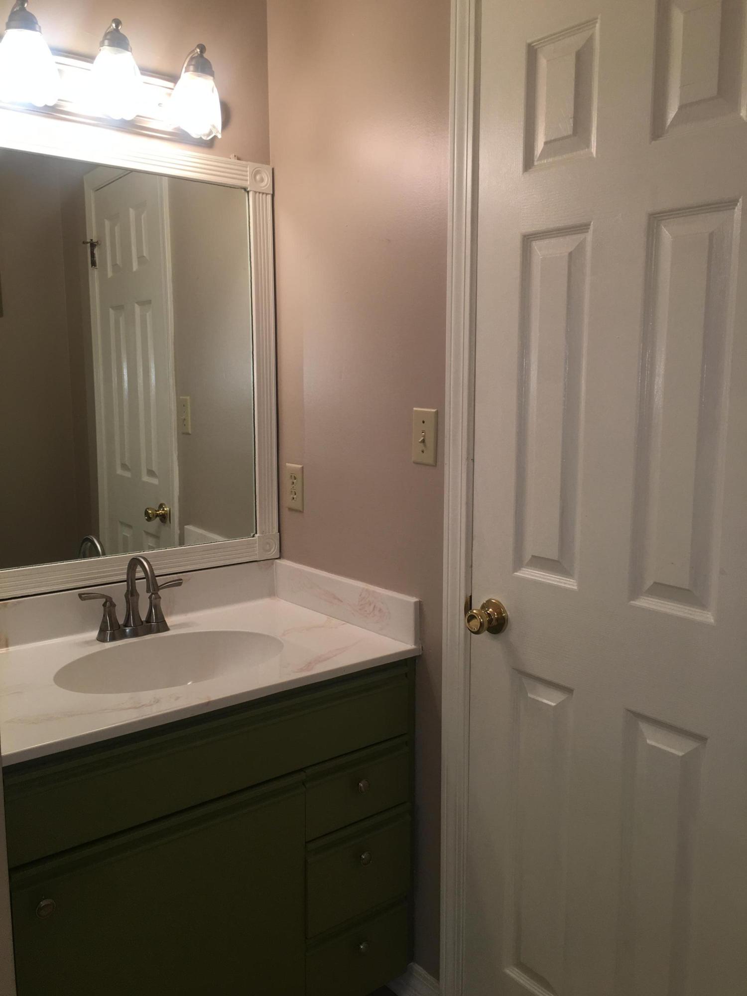 RUSHLIN PARK S/D PH 2 - Residential Lease