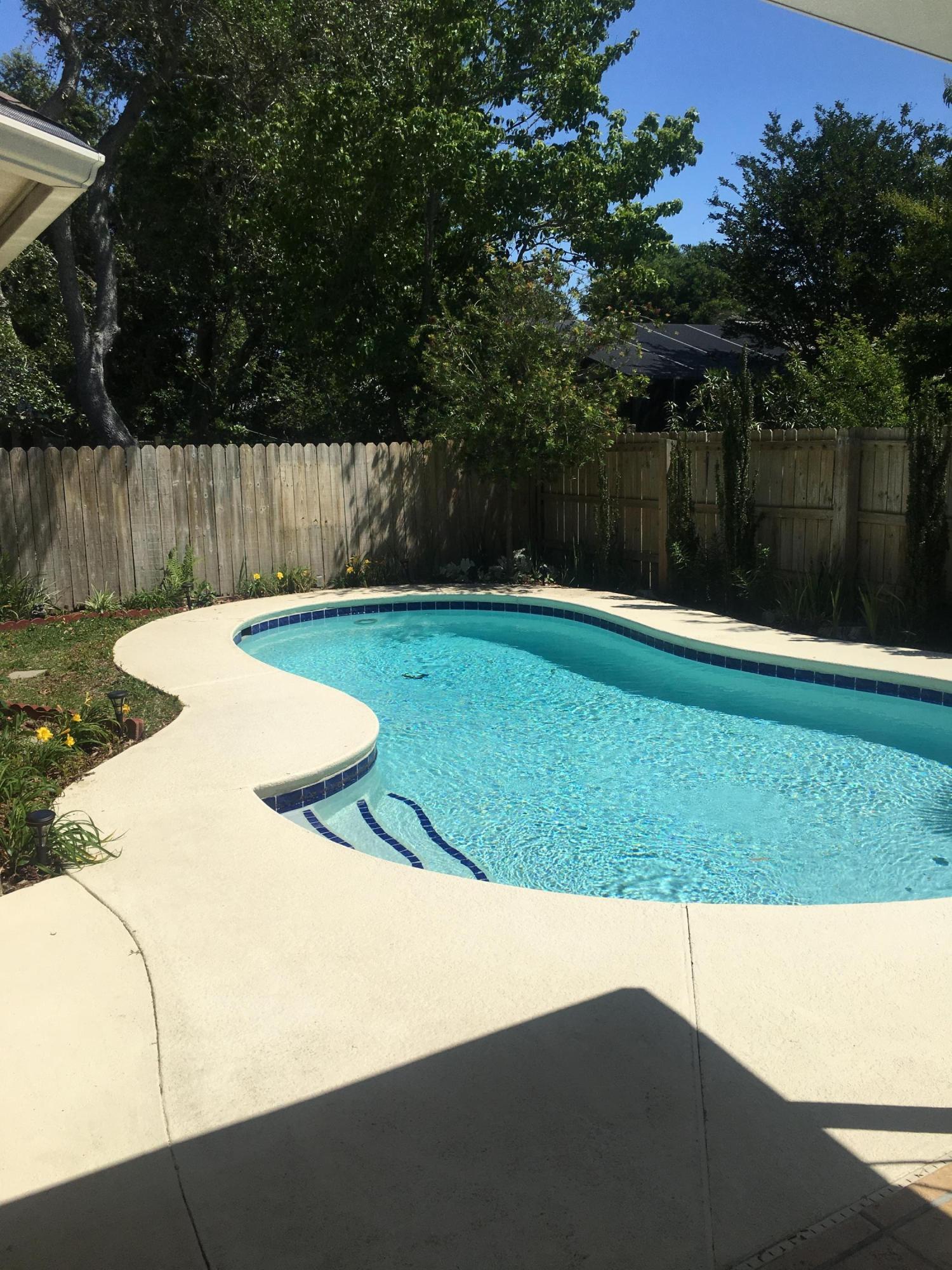 RUSHLIN PARK S/D PH 2 - Residential Lease