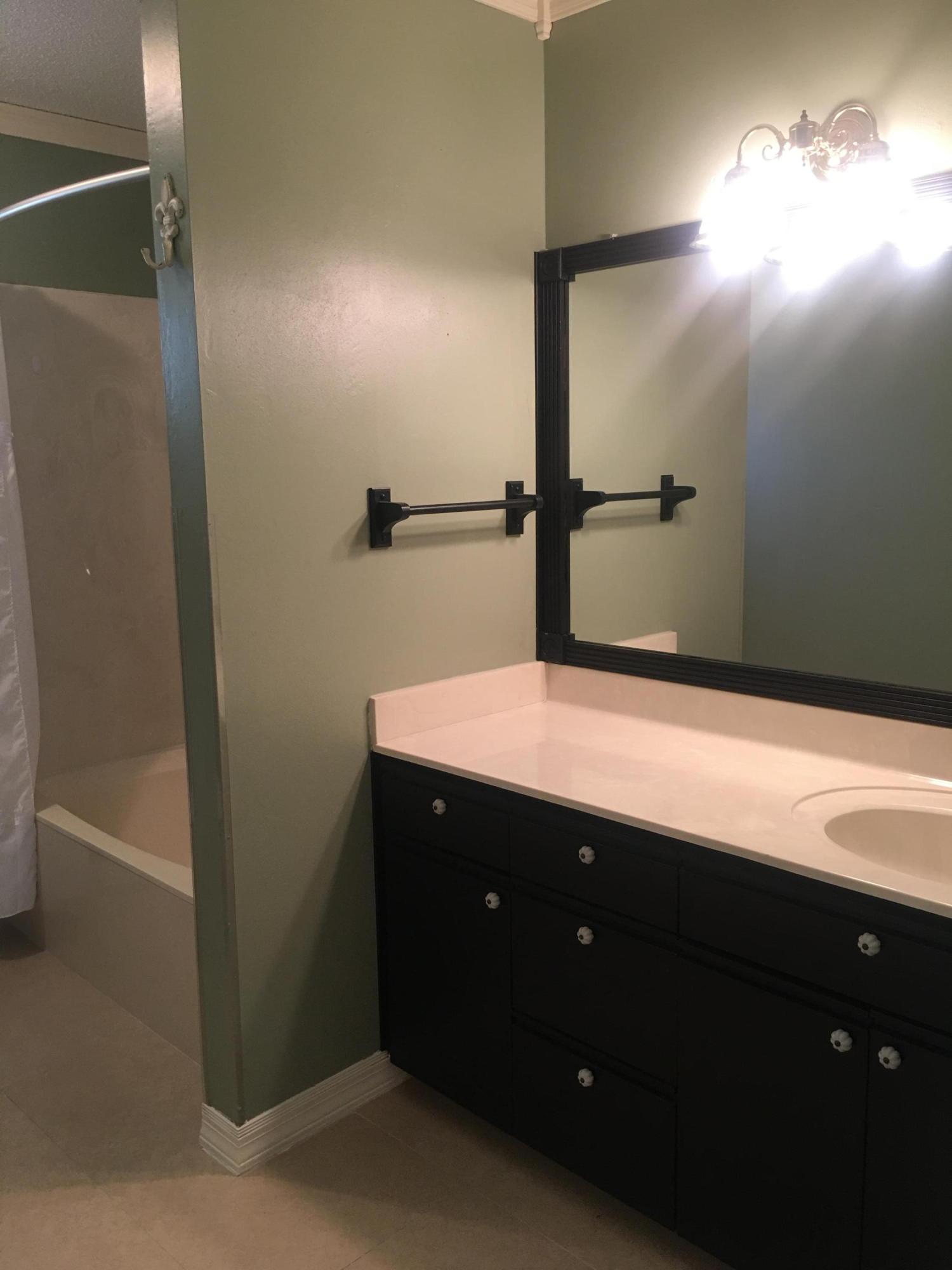RUSHLIN PARK S/D PH 2 - Residential Lease
