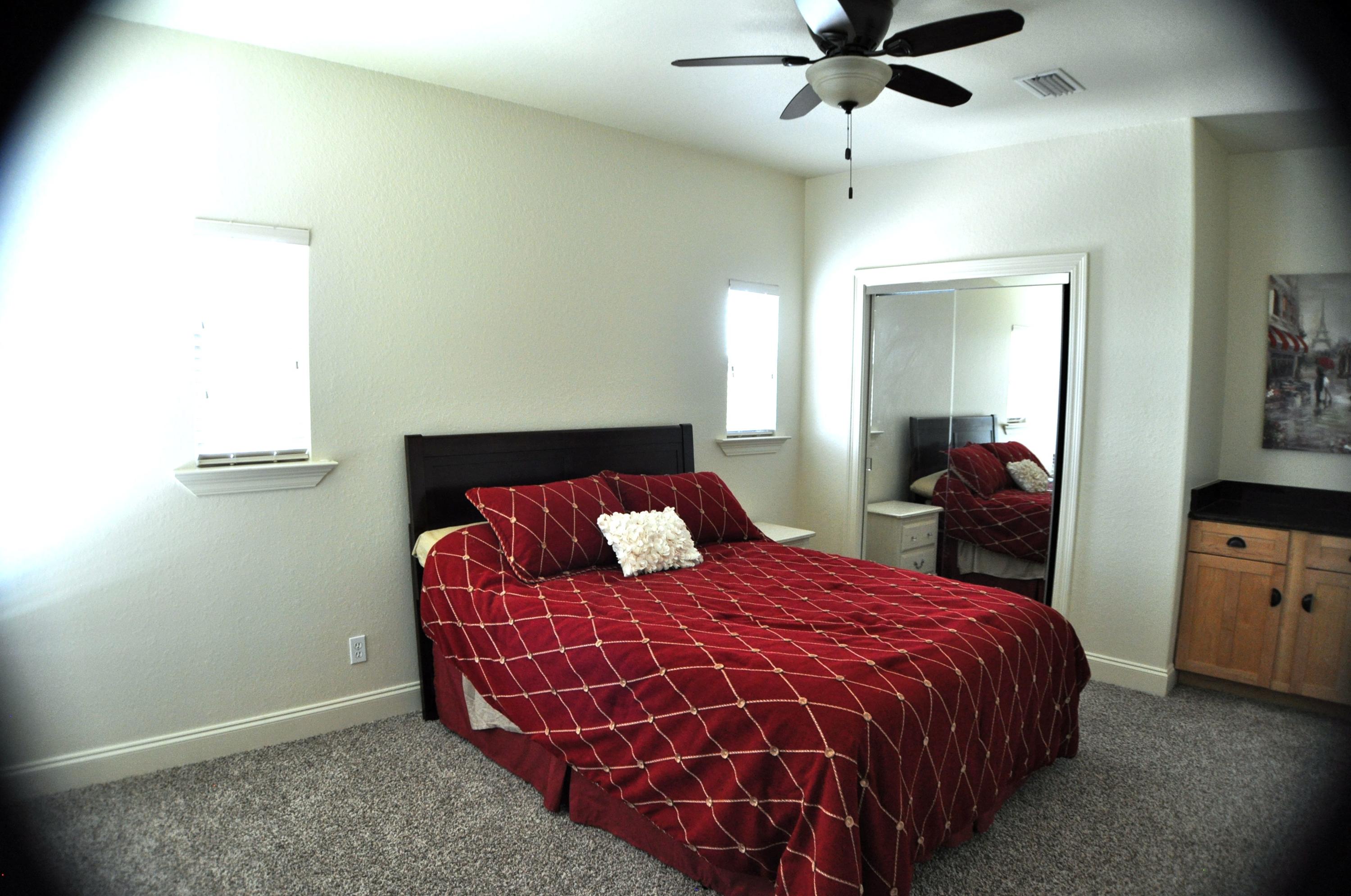 BEACH VIEW HEIGHTS UNREC - Residential Lease