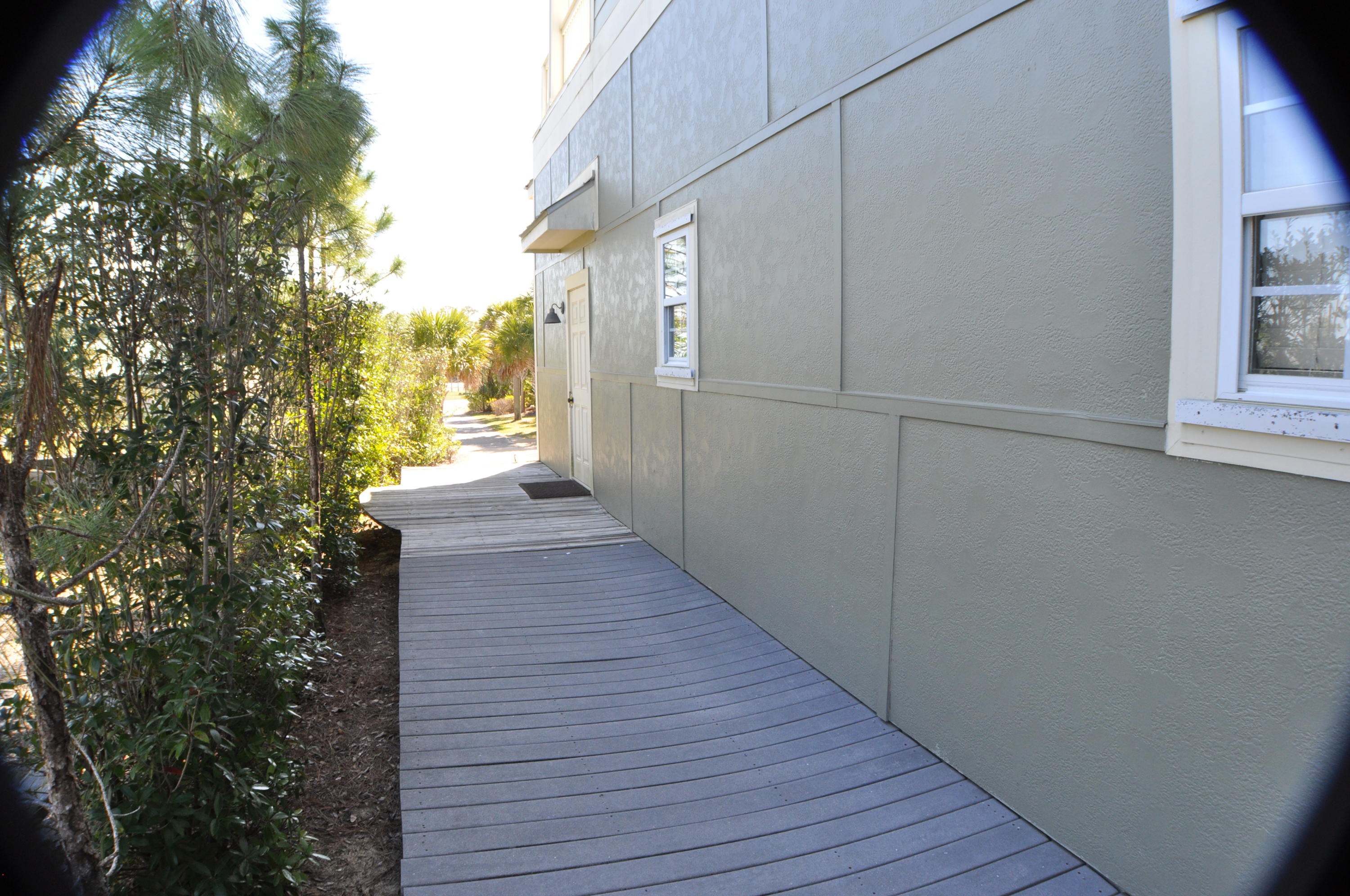BEACH VIEW HEIGHTS UNREC - Residential Lease