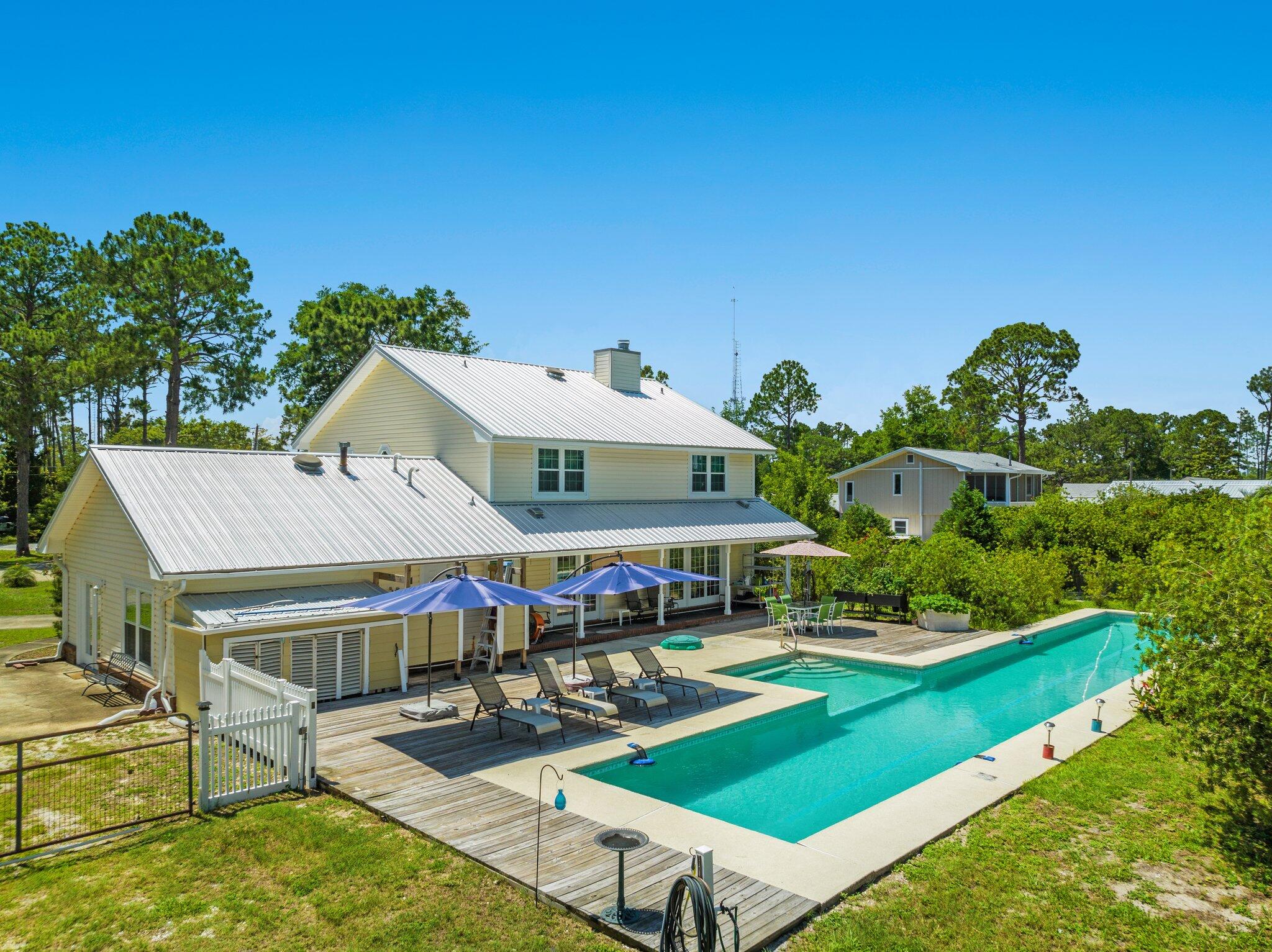 THOMAS DRIVE PARK UNIT 3 - Residential