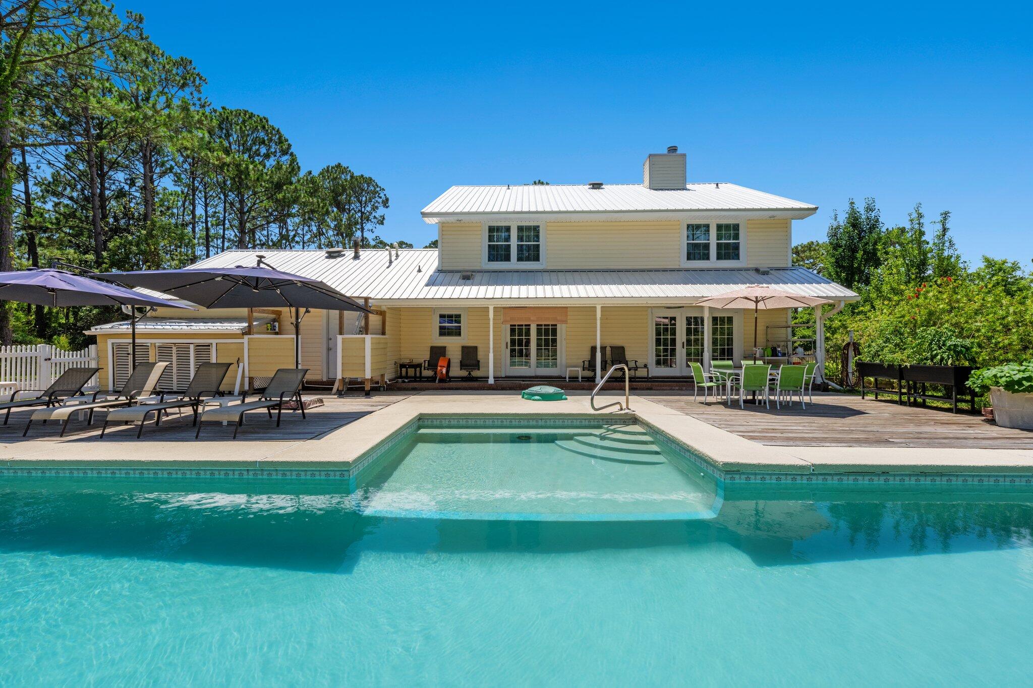 THOMAS DRIVE PARK UNIT 3 - Residential