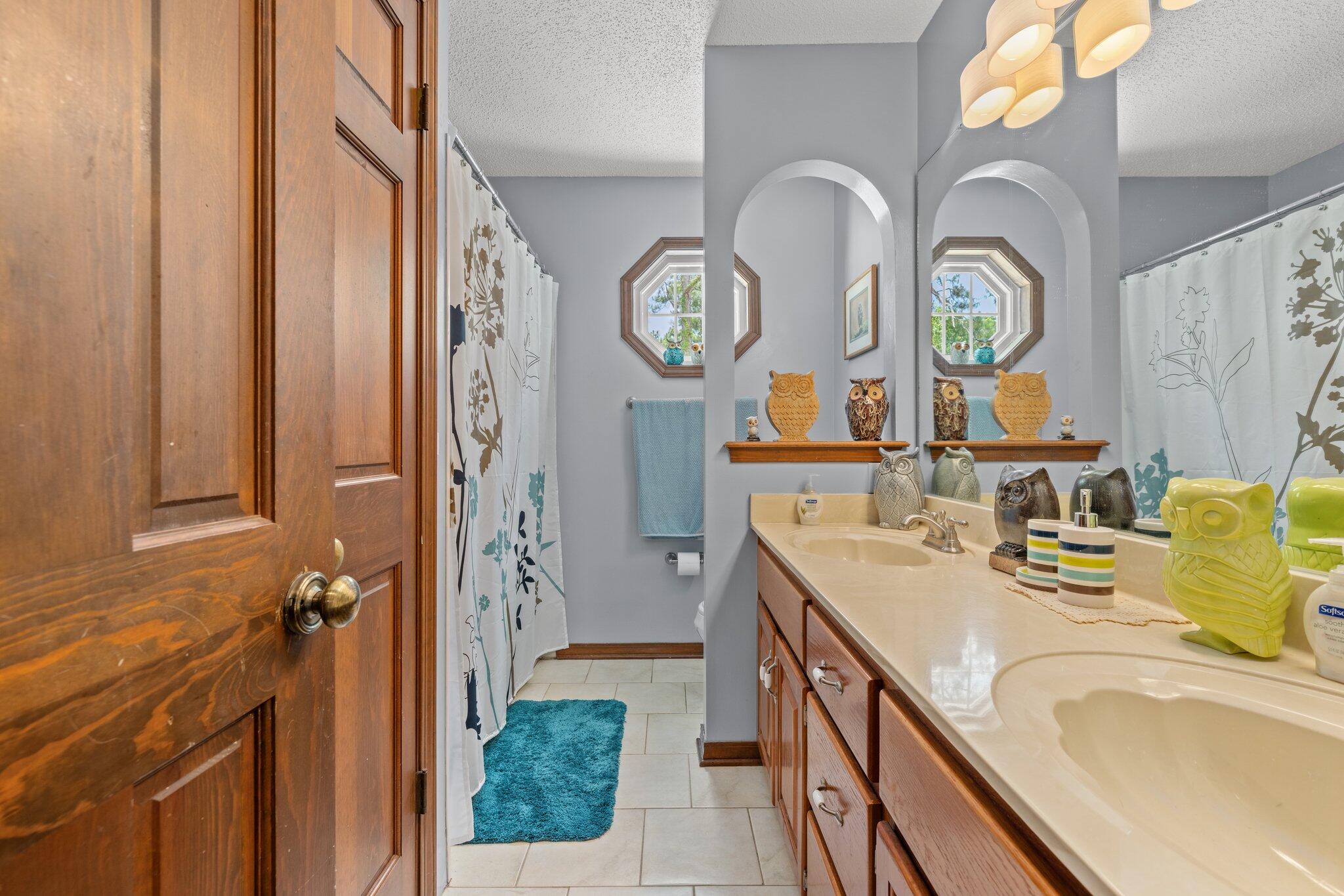 THOMAS DRIVE PARK UNIT 3 - Residential