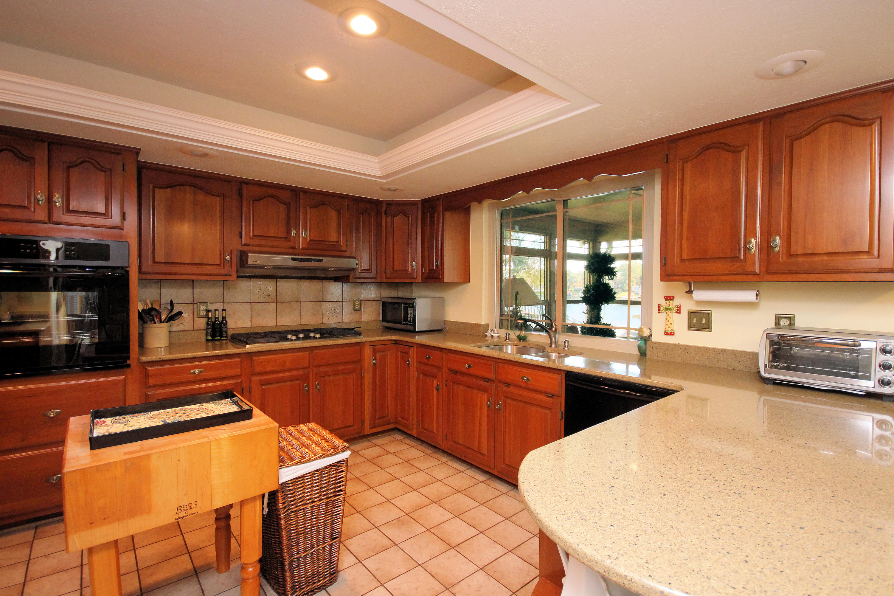 BAYOU POQUITO - Residential