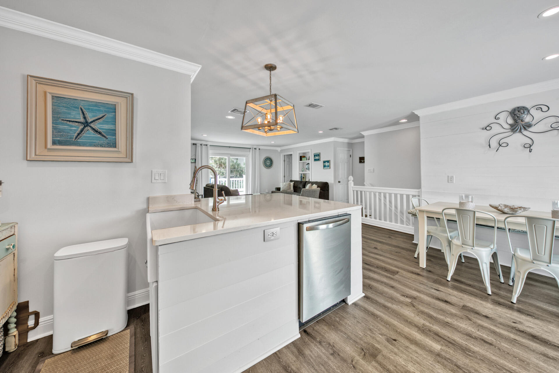 HOLIDAY ISLE - Residential