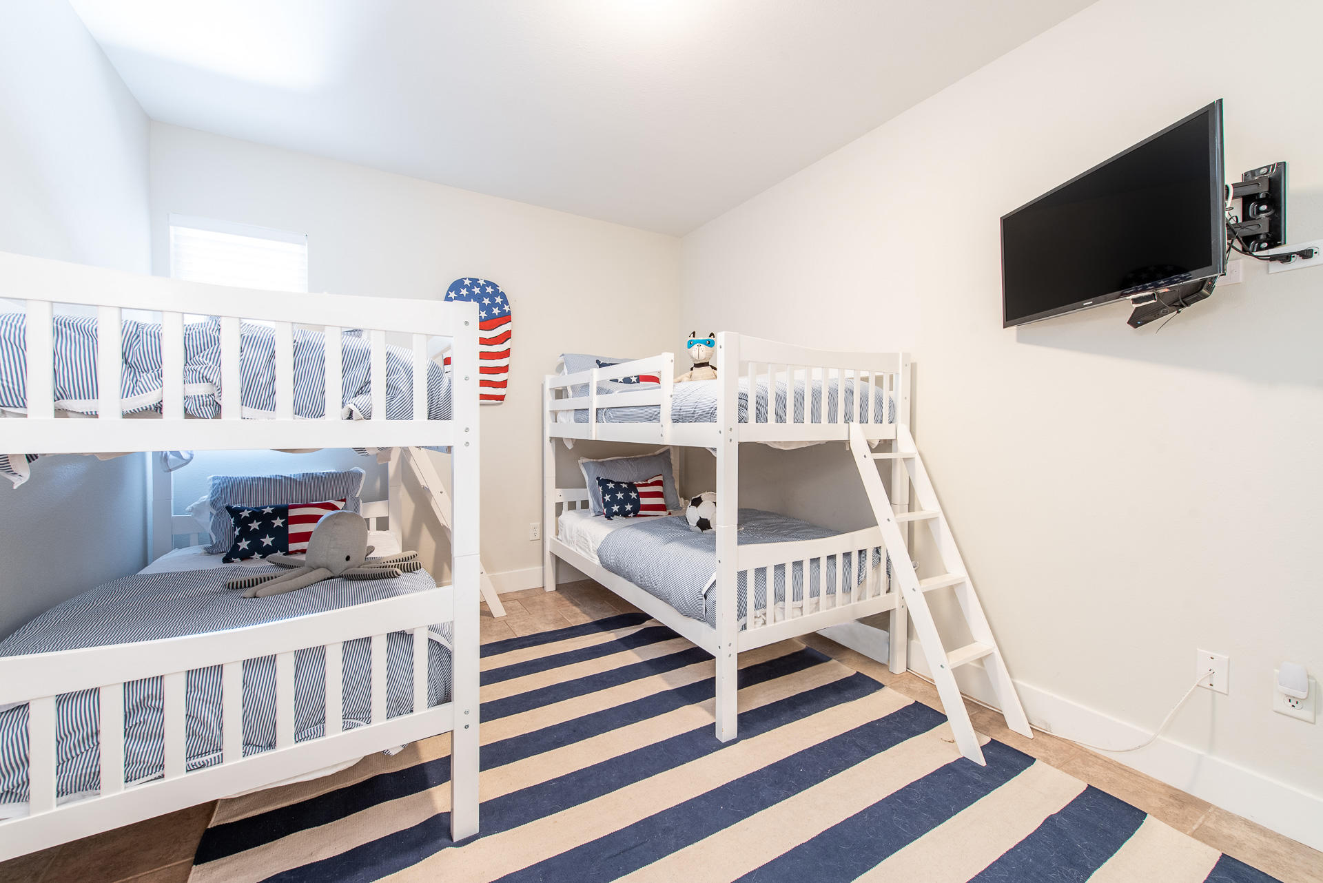 VILLAS AT SEACREST BEACH - Residential
