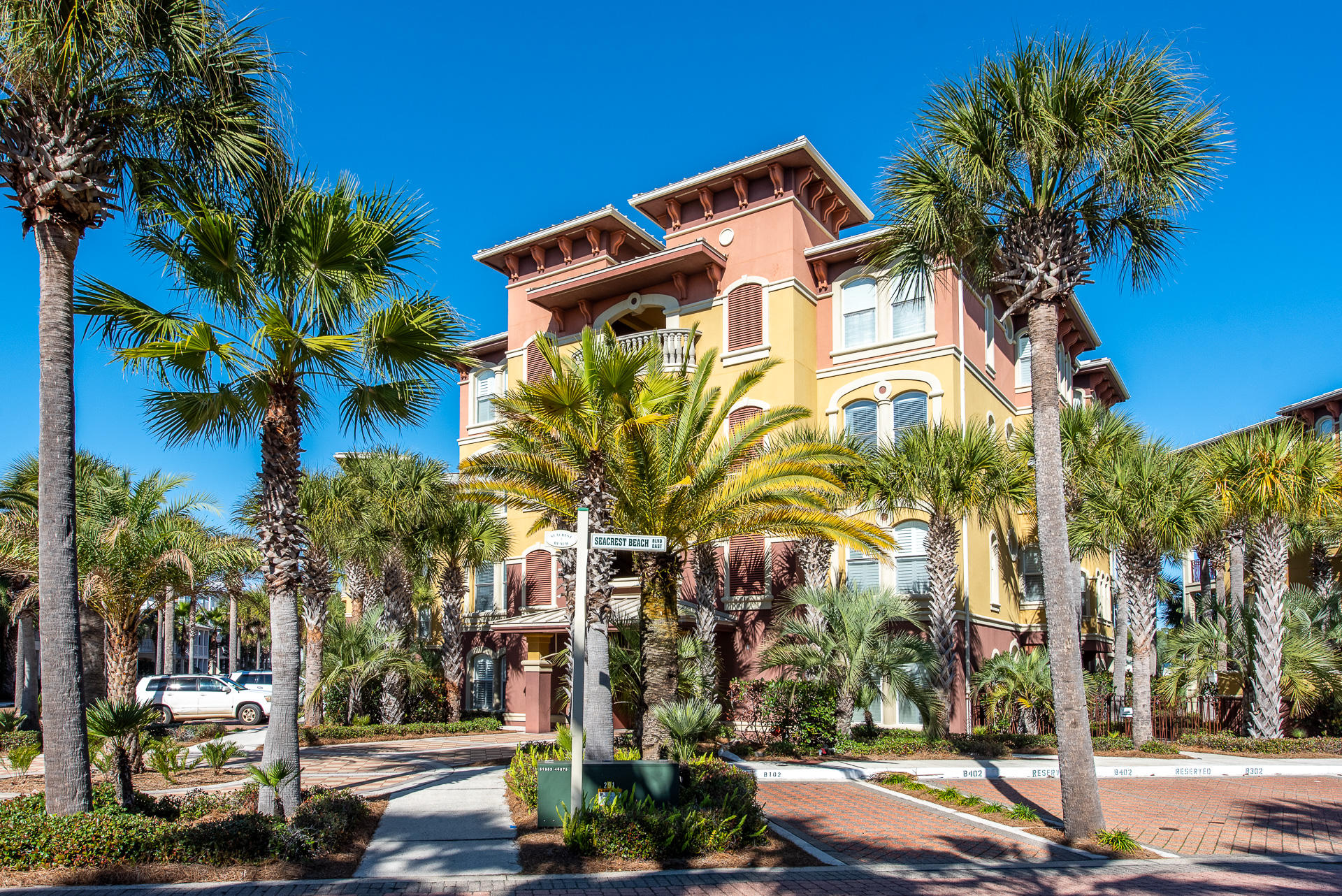 VILLAS AT SEACREST BEACH - Residential