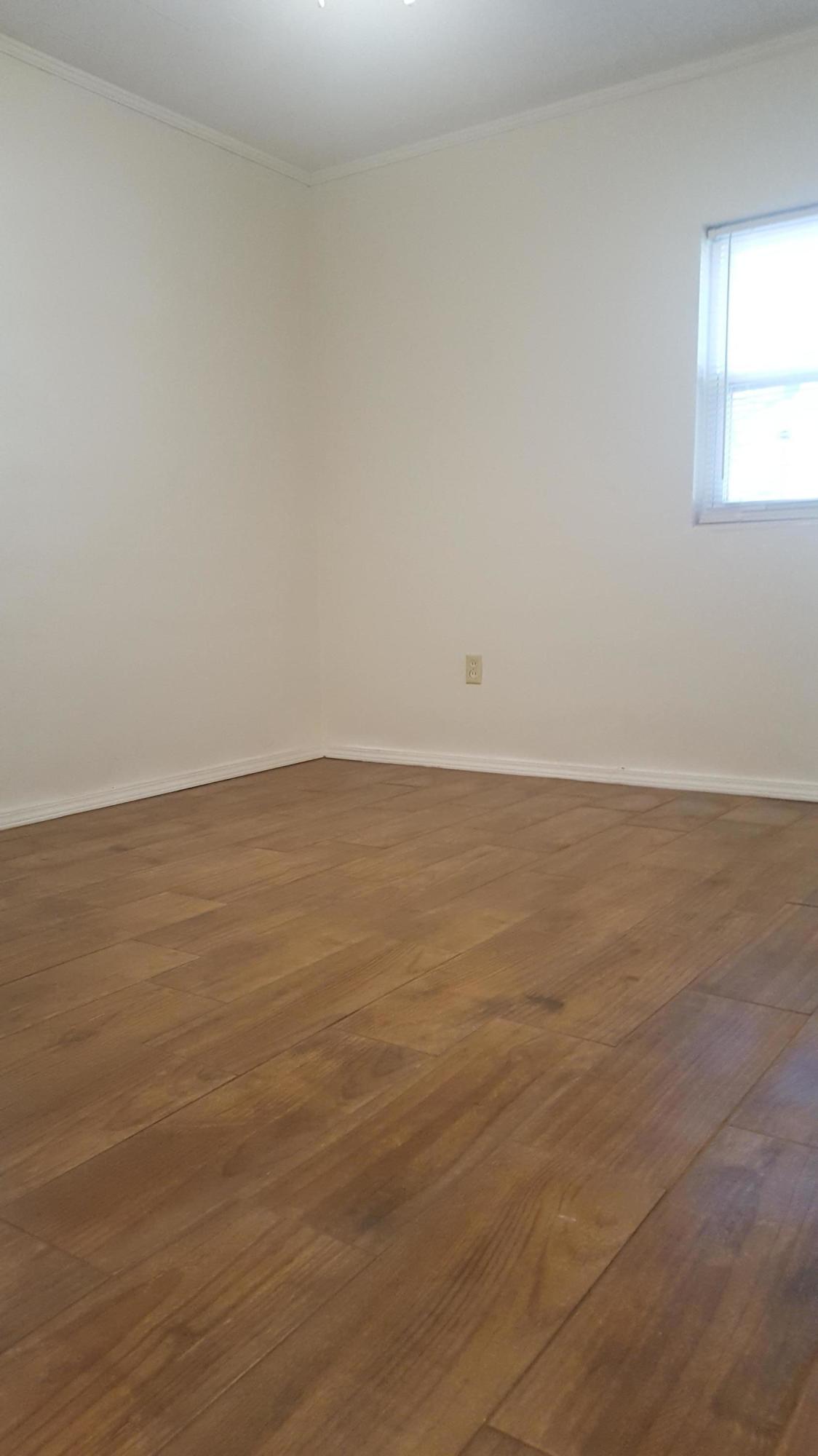 VALPARAISO PLAT 07 - Residential Lease
