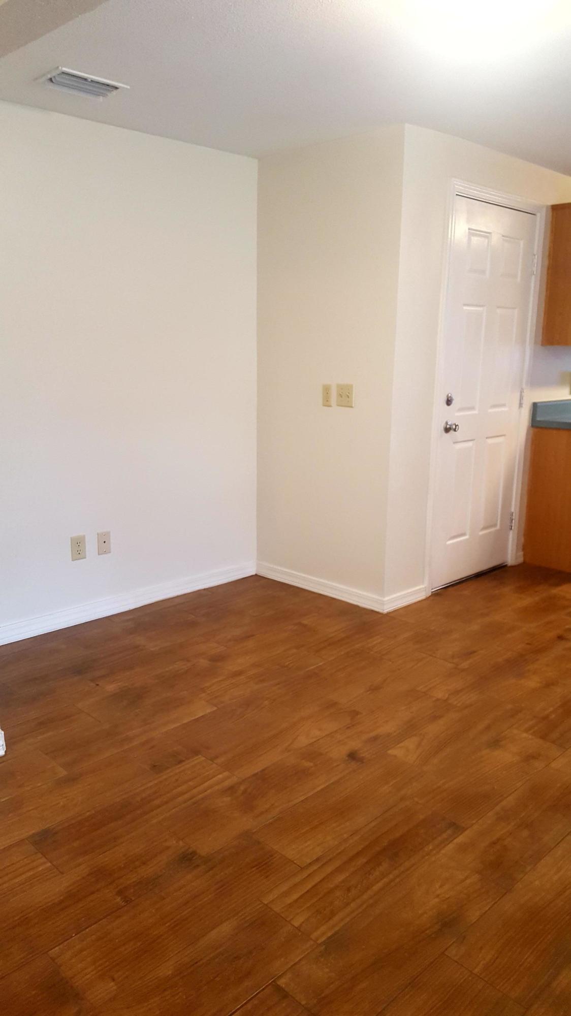 VALPARAISO PLAT 07 - Residential Lease