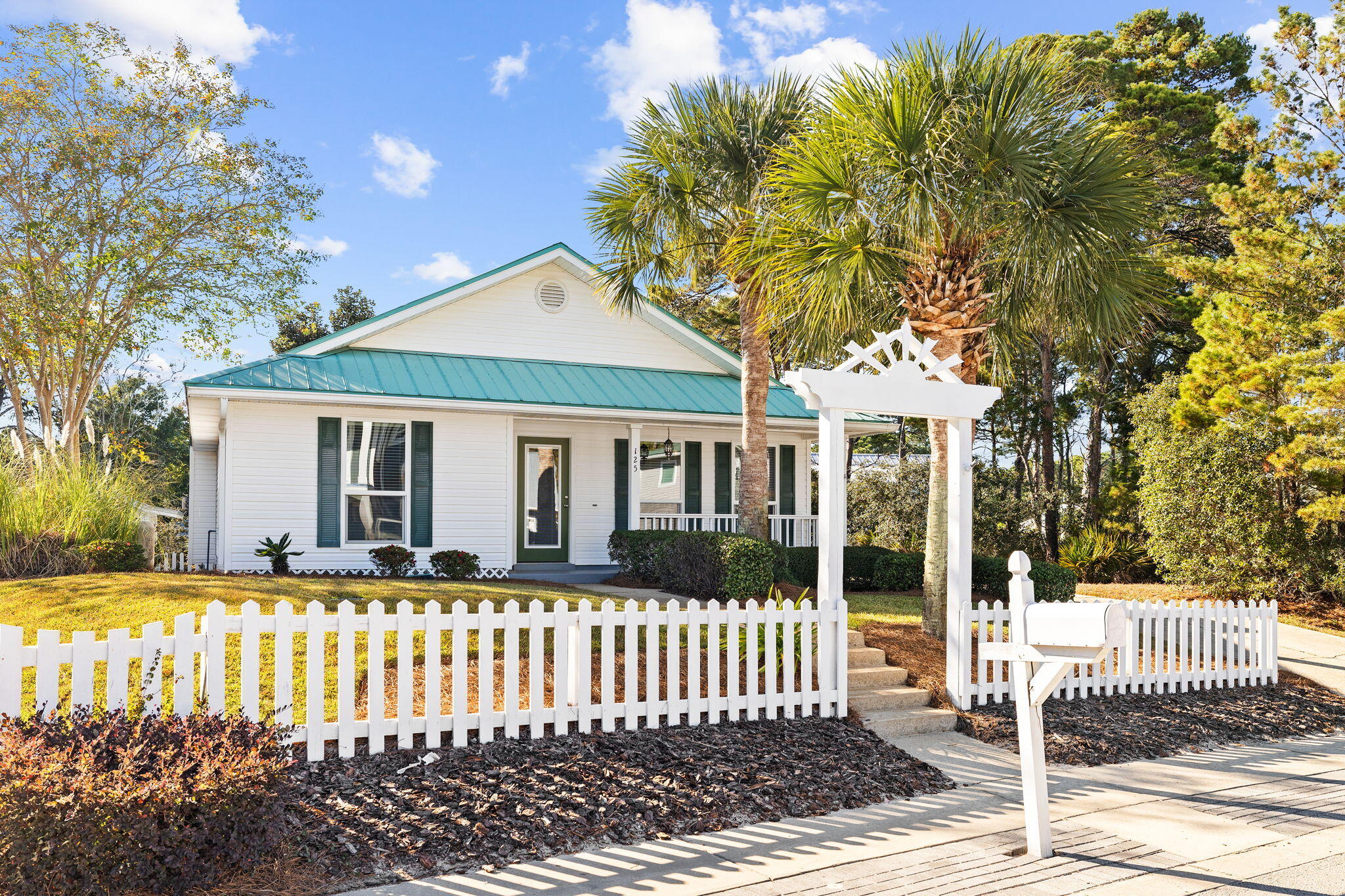 SEA DUNES - Residential