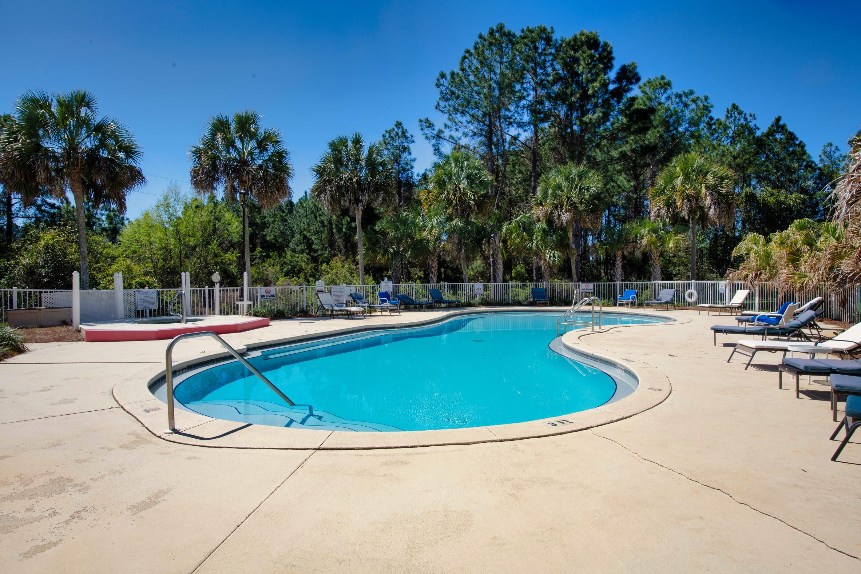 THE FLORIDA CLUB - Residential