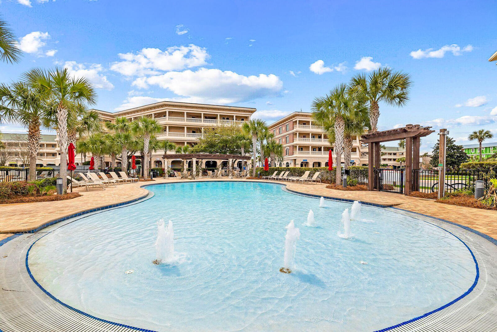 VILLAGE OF SOUTH WALTON BEACH - Residential