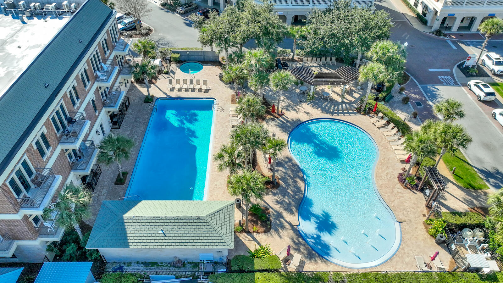 VILLAGE OF SOUTH WALTON BEACH - Residential