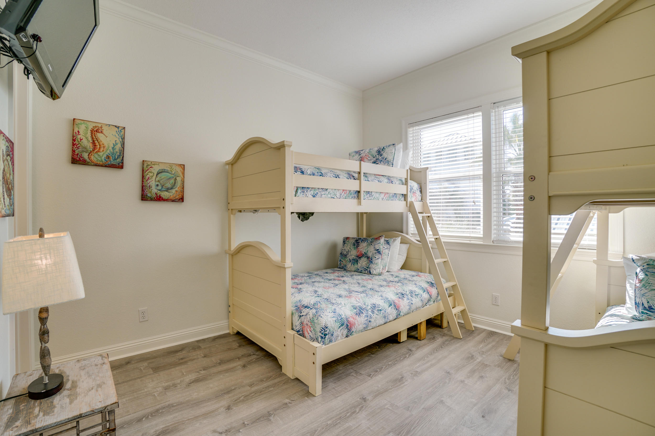 FRANGISTA BEACH 1ST ADDN - Residential