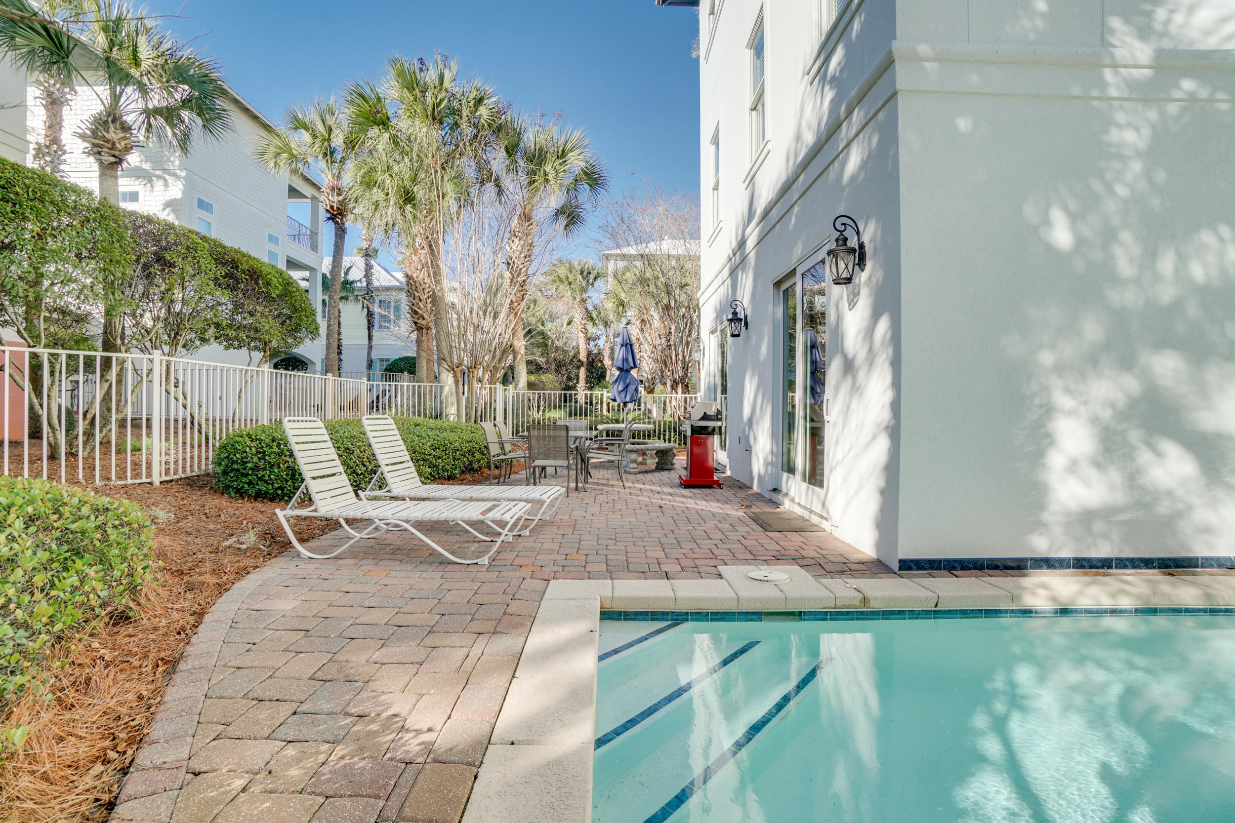 FRANGISTA BEACH 1ST ADDN - Residential