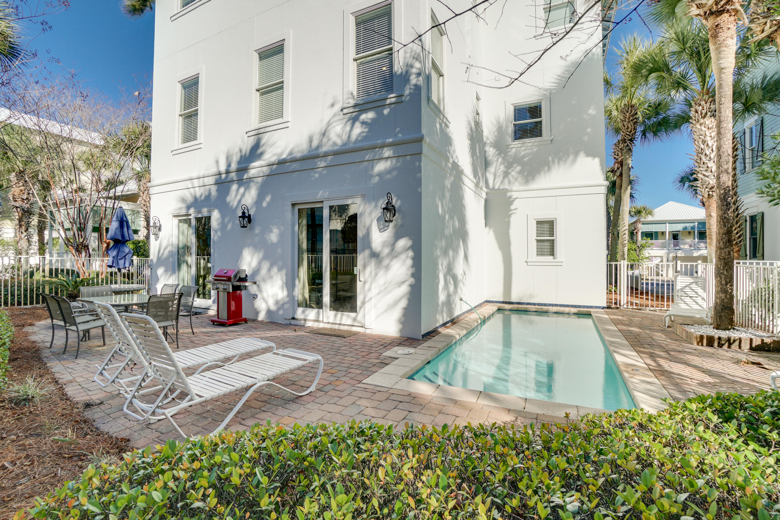 FRANGISTA BEACH 1ST ADDN - Residential