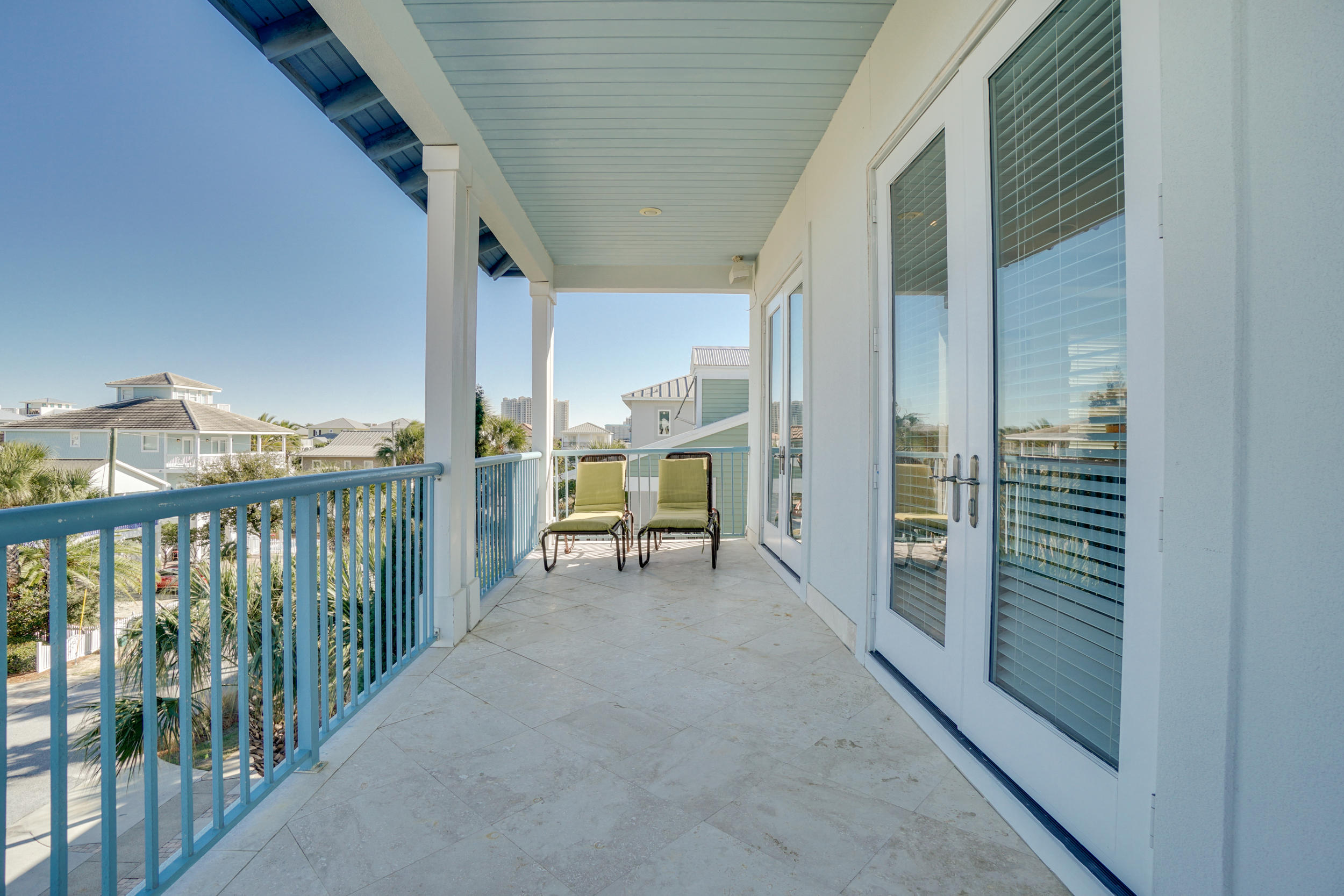 FRANGISTA BEACH 1ST ADDN - Residential