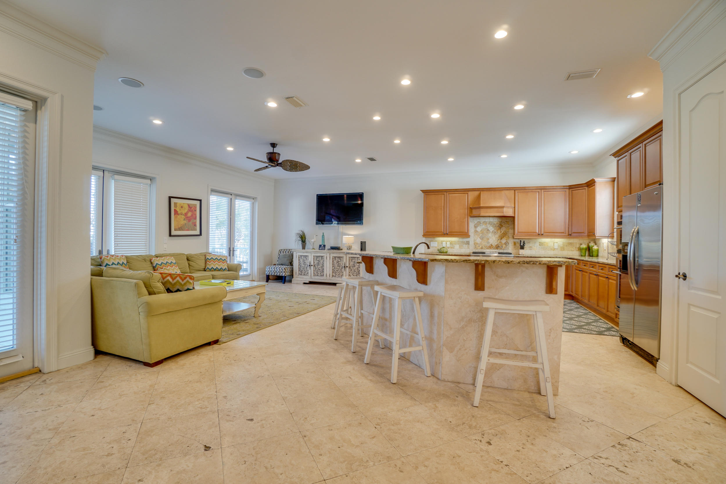 FRANGISTA BEACH 1ST ADDN - Residential