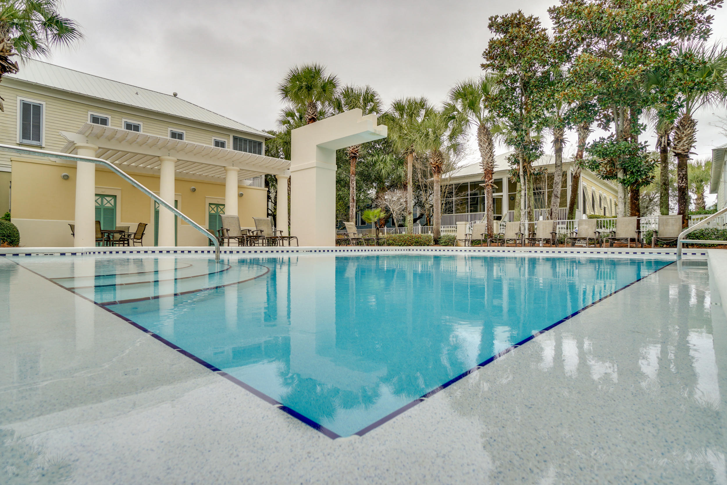 FRANGISTA BEACH 1ST ADDN - Residential