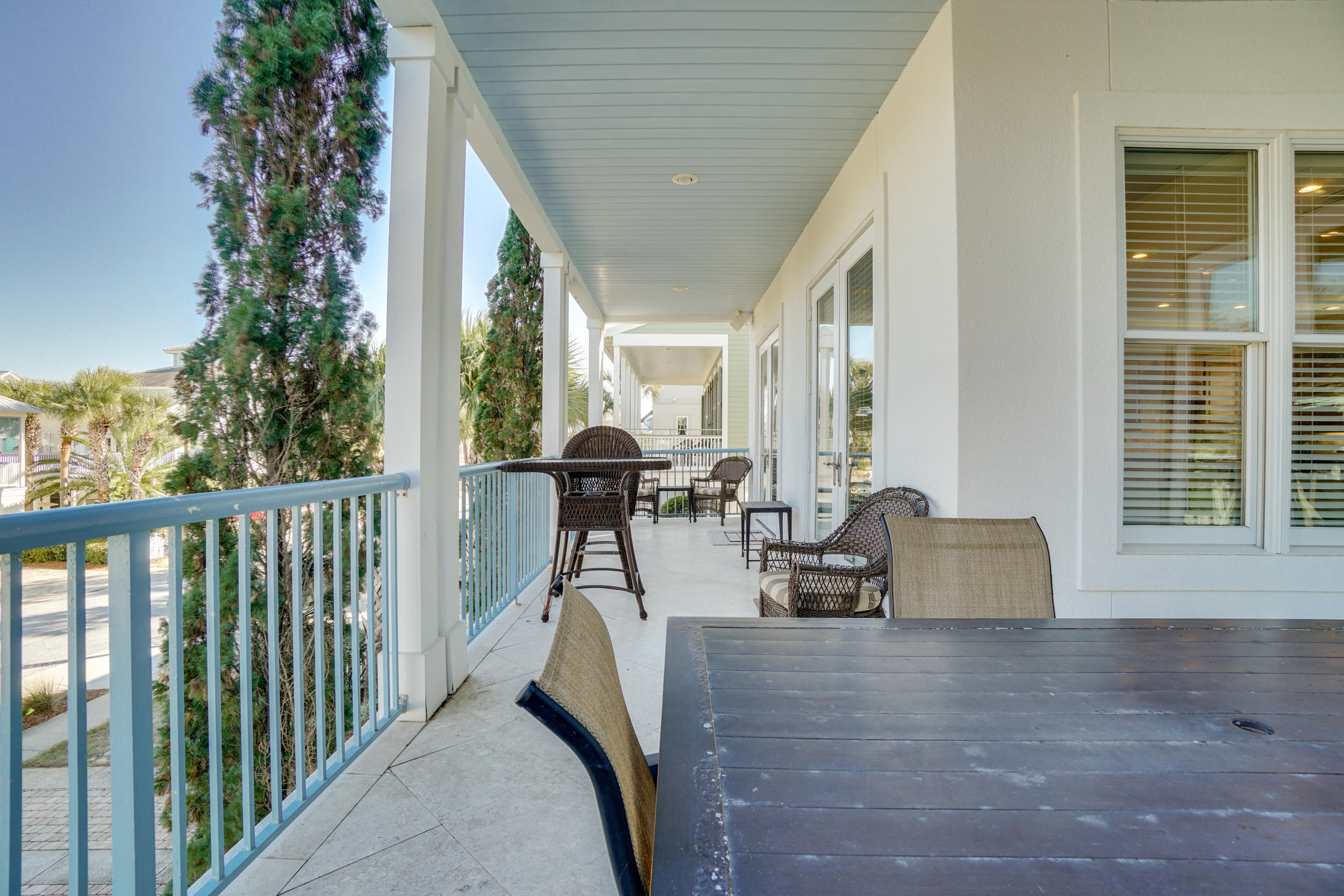 FRANGISTA BEACH 1ST ADDN - Residential