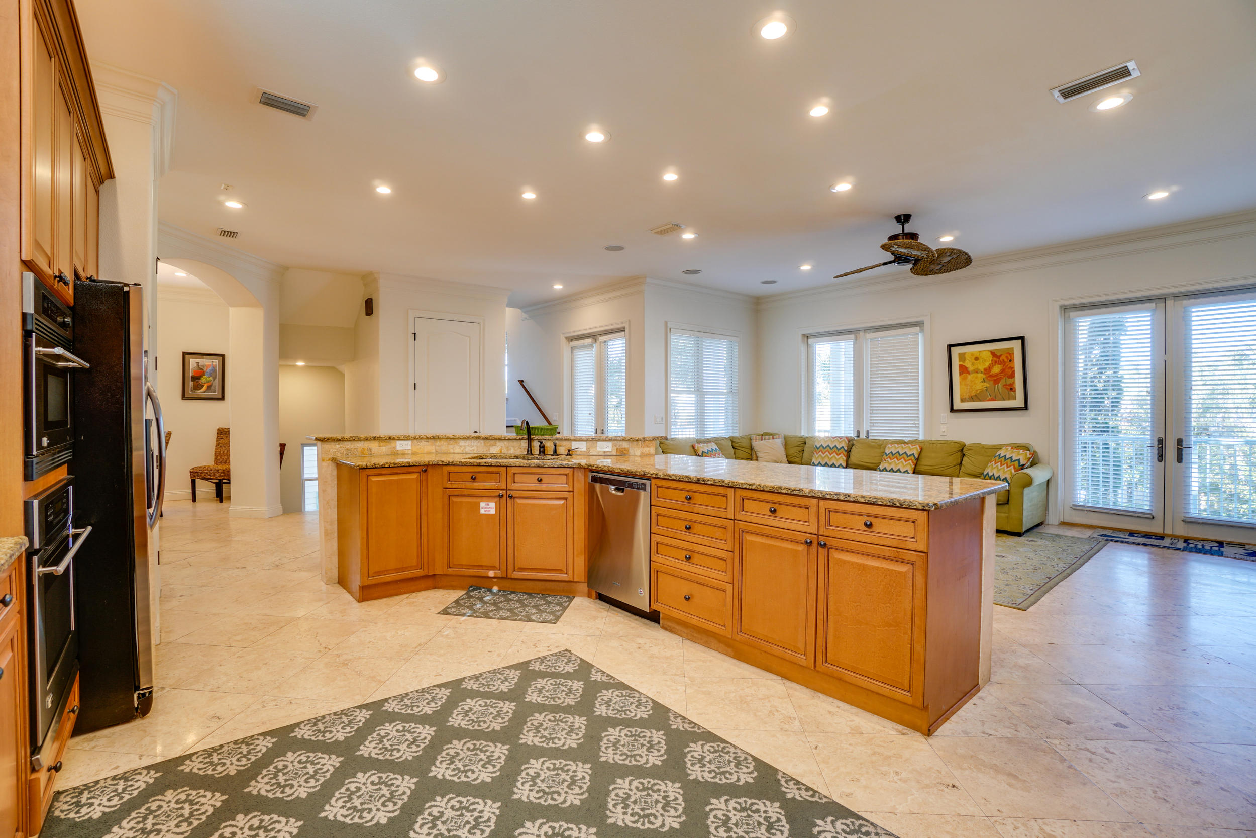 FRANGISTA BEACH 1ST ADDN - Residential