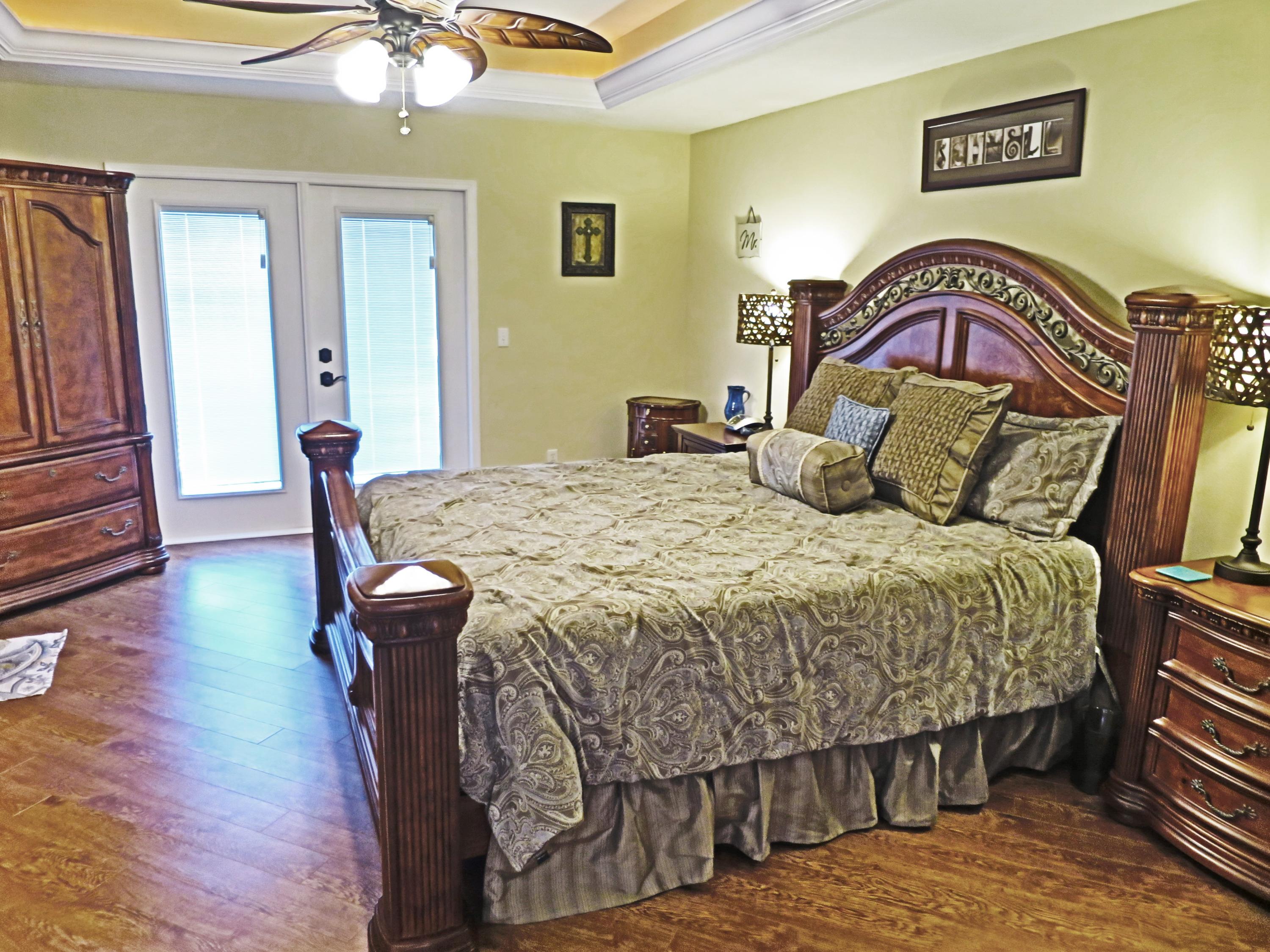 BRIDGEPORT COLONY - Residential Lease