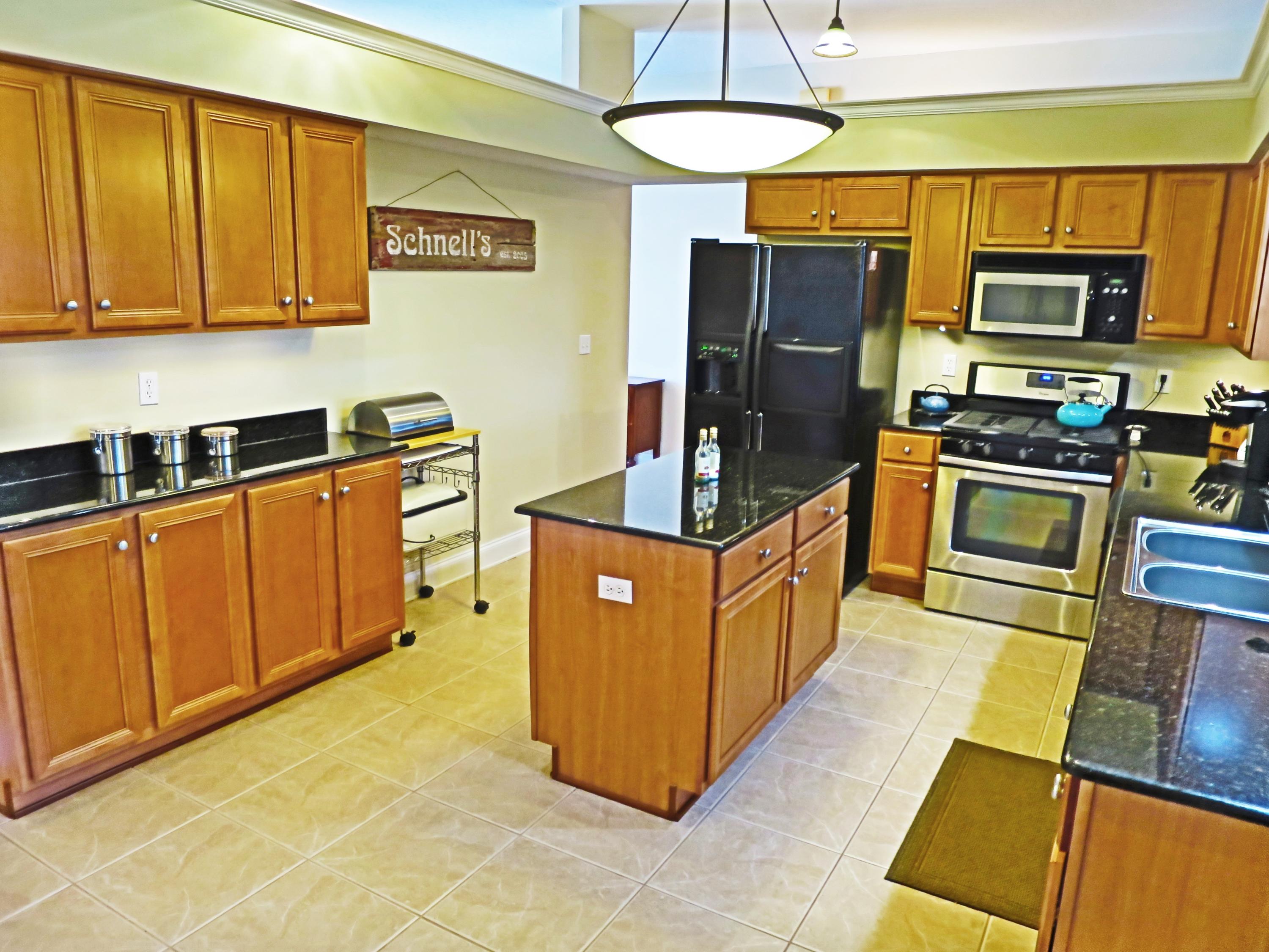 BRIDGEPORT COLONY - Residential Lease