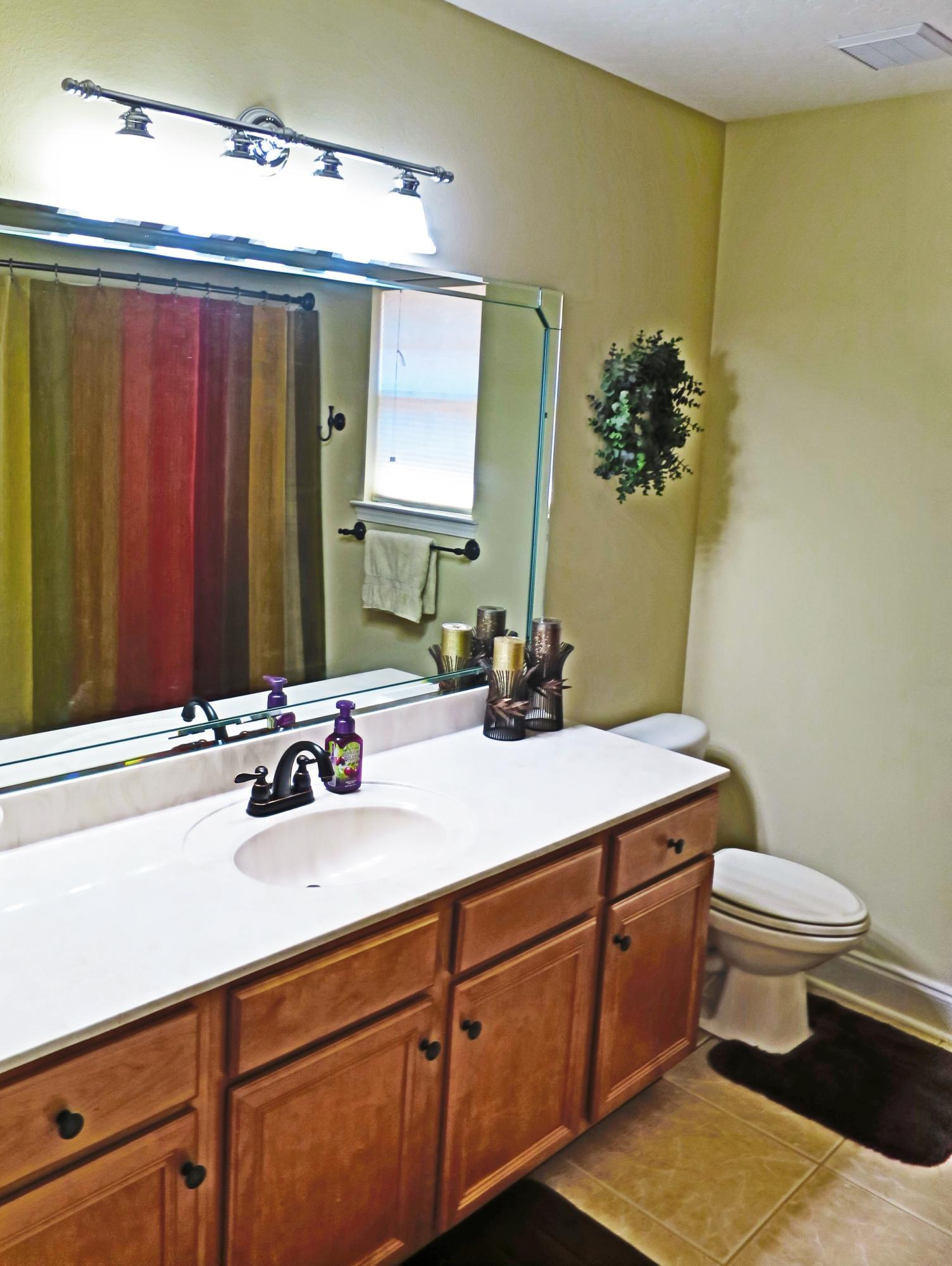 BRIDGEPORT COLONY - Residential Lease