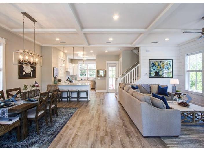 LAKESIDE AT BLUE MOUNTAIN BEACH - Residential Lease