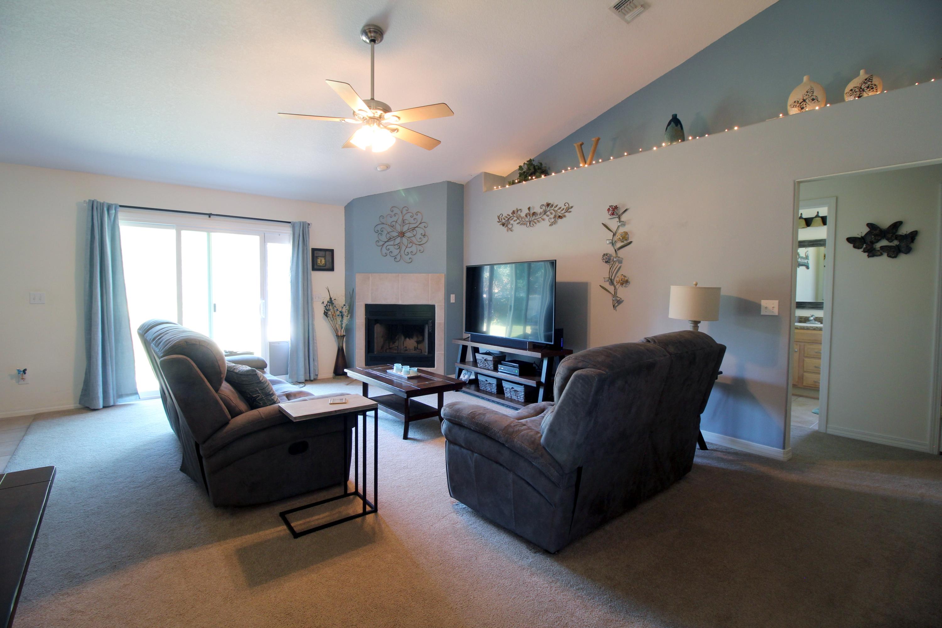 HOLLEY BY THE SEA - Residential