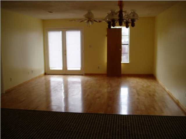 UNRECORDED SUBDIVISION - Residential Lease